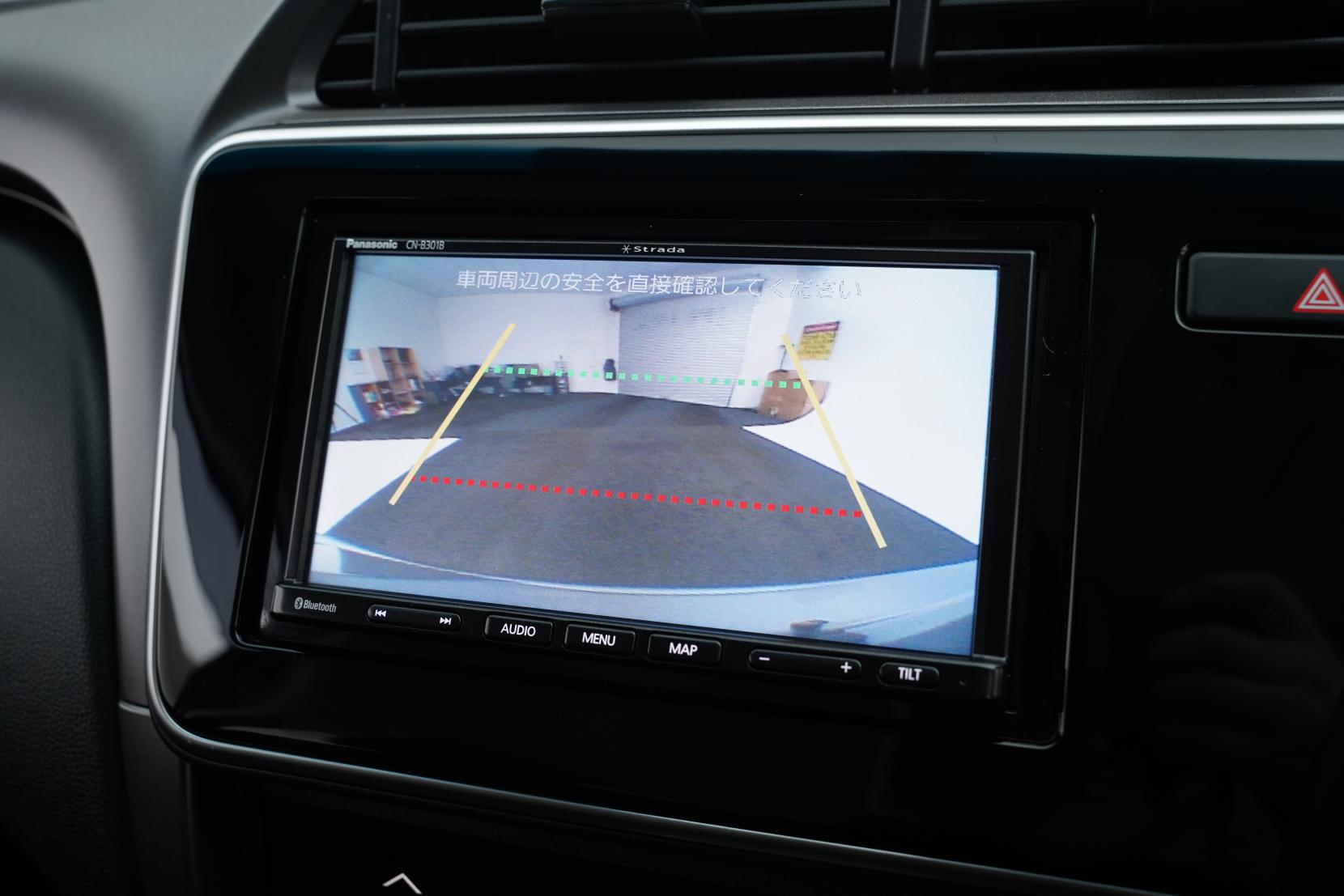Honda Grace Hybrid DX
