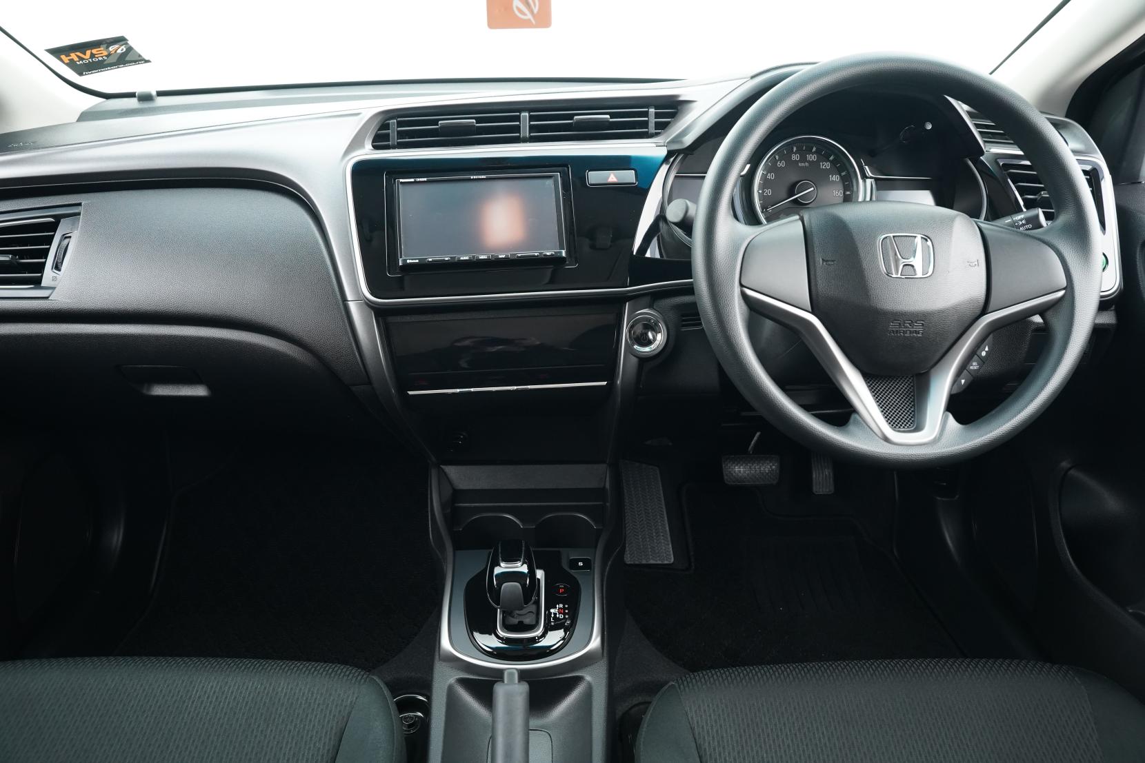 Honda Grace Hybrid DX