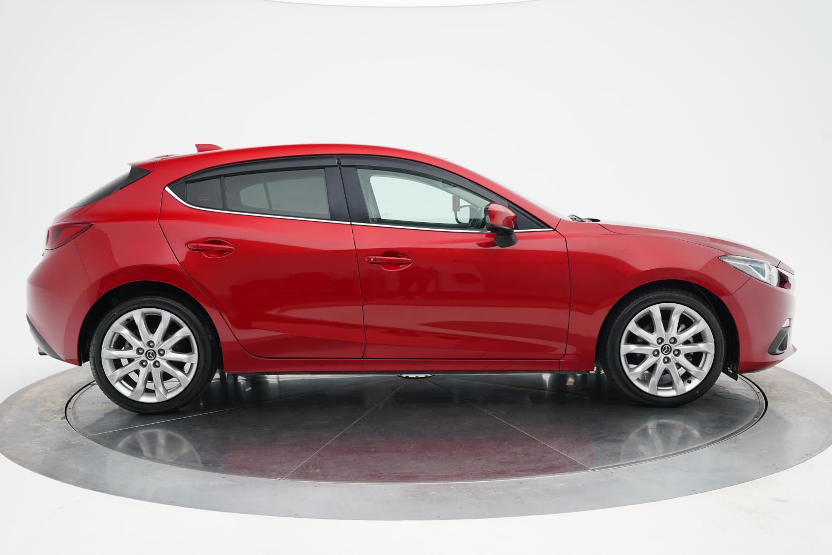 Mazda Axela SPORT 20S TOURING