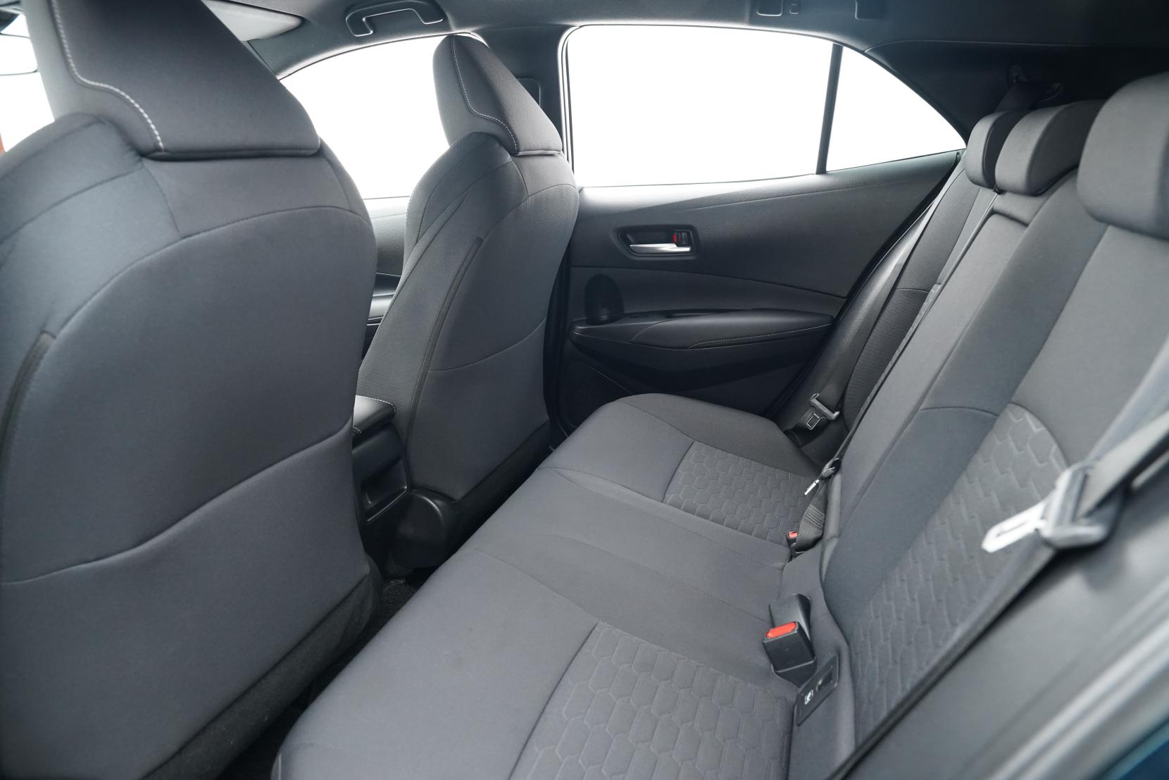 Toyota Corolla SPORT HYBRID G