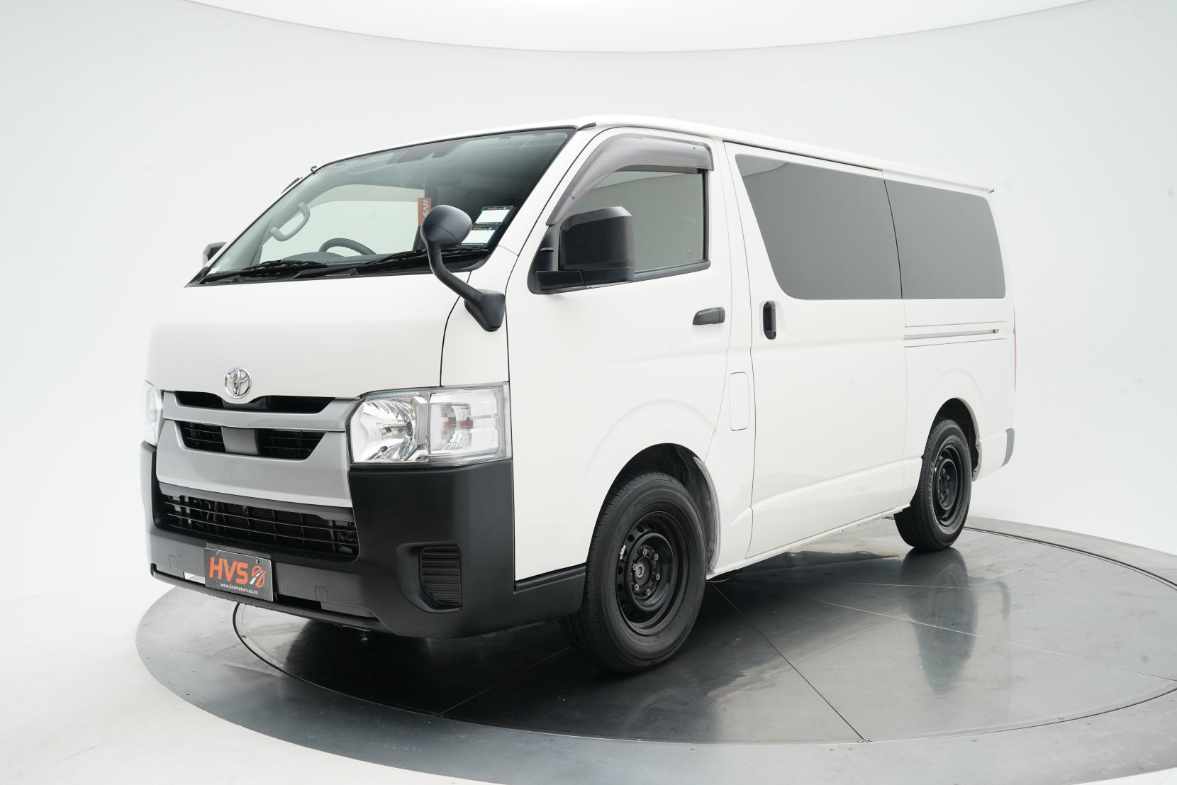 Toyota Hiace 2.8 Diesel 5 Door 