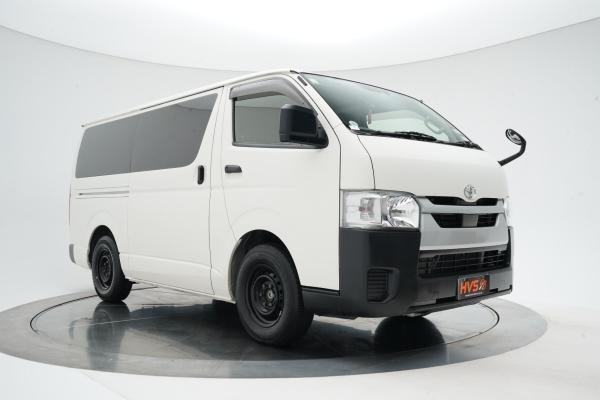 Toyota Hiace 2.8 Diesel 5 Door 