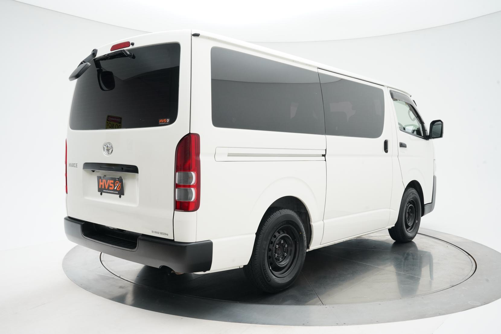 Toyota Hiace 2.8 Diesel 5 Door 