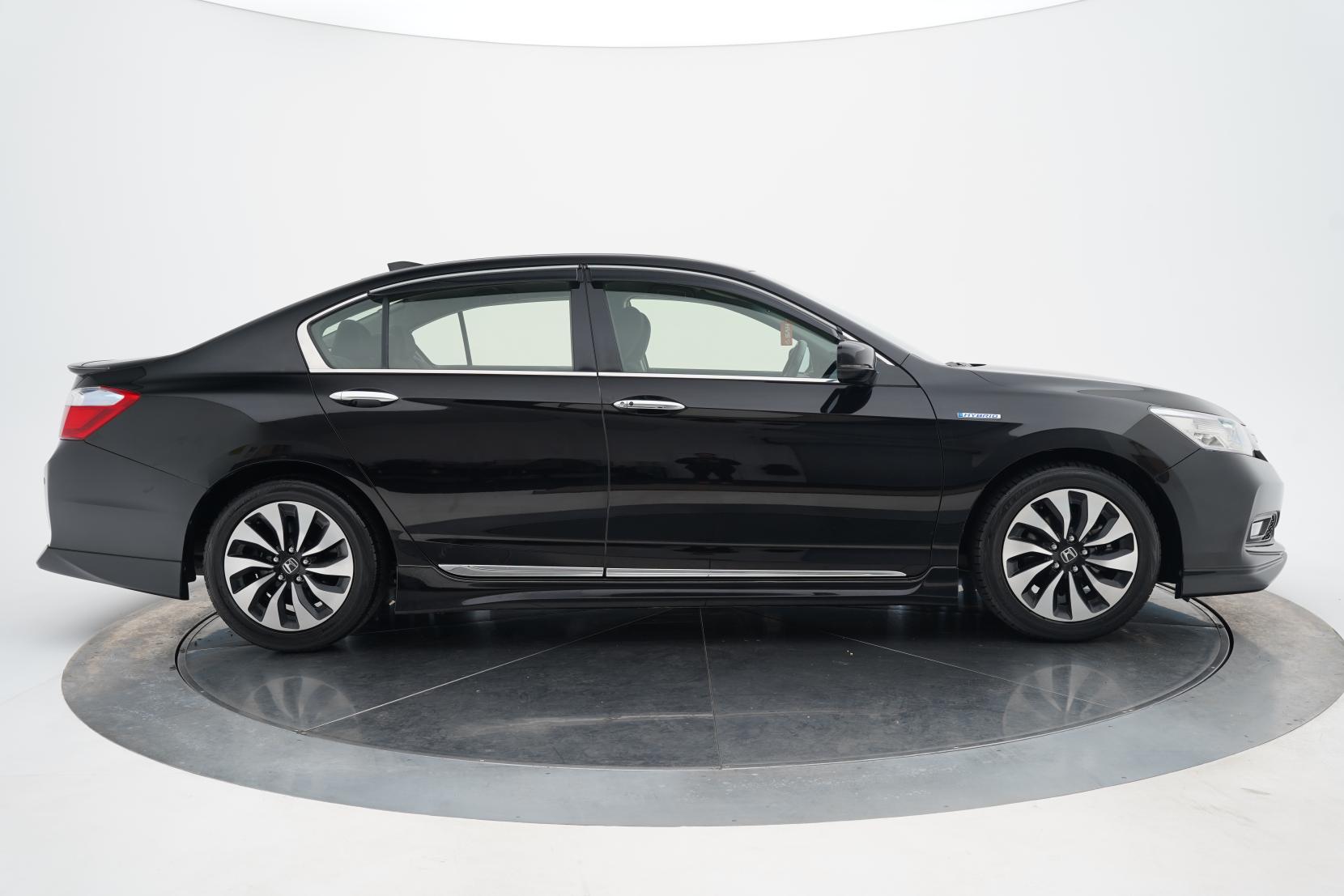 Honda Accord HYBRID LX