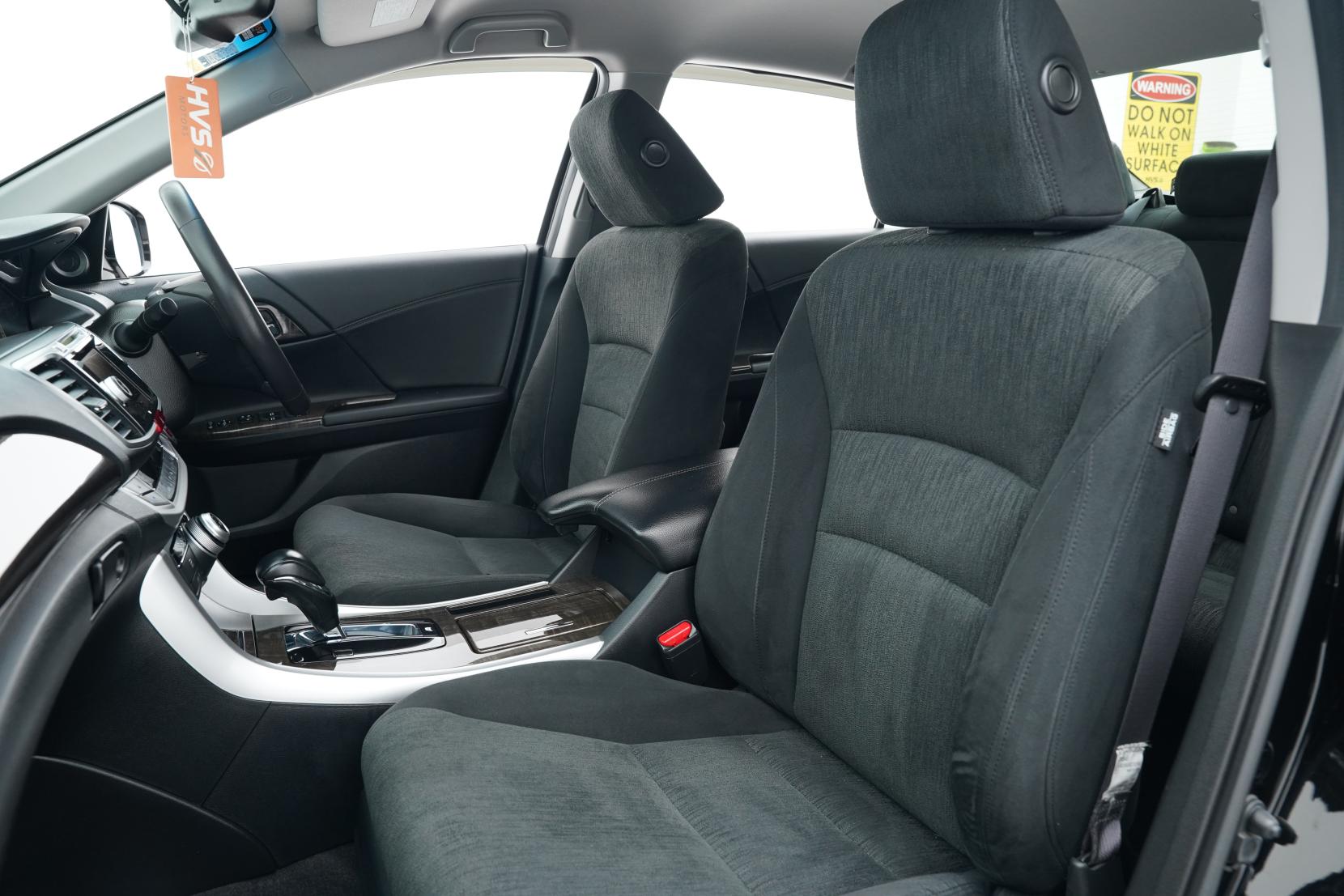 Honda Accord HYBRID LX