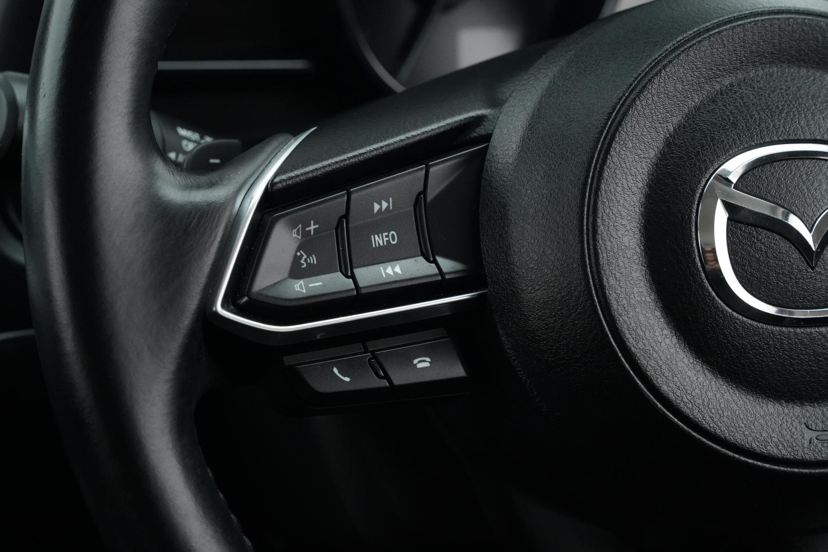 Mazda Axela 1.5 SPORT 15S