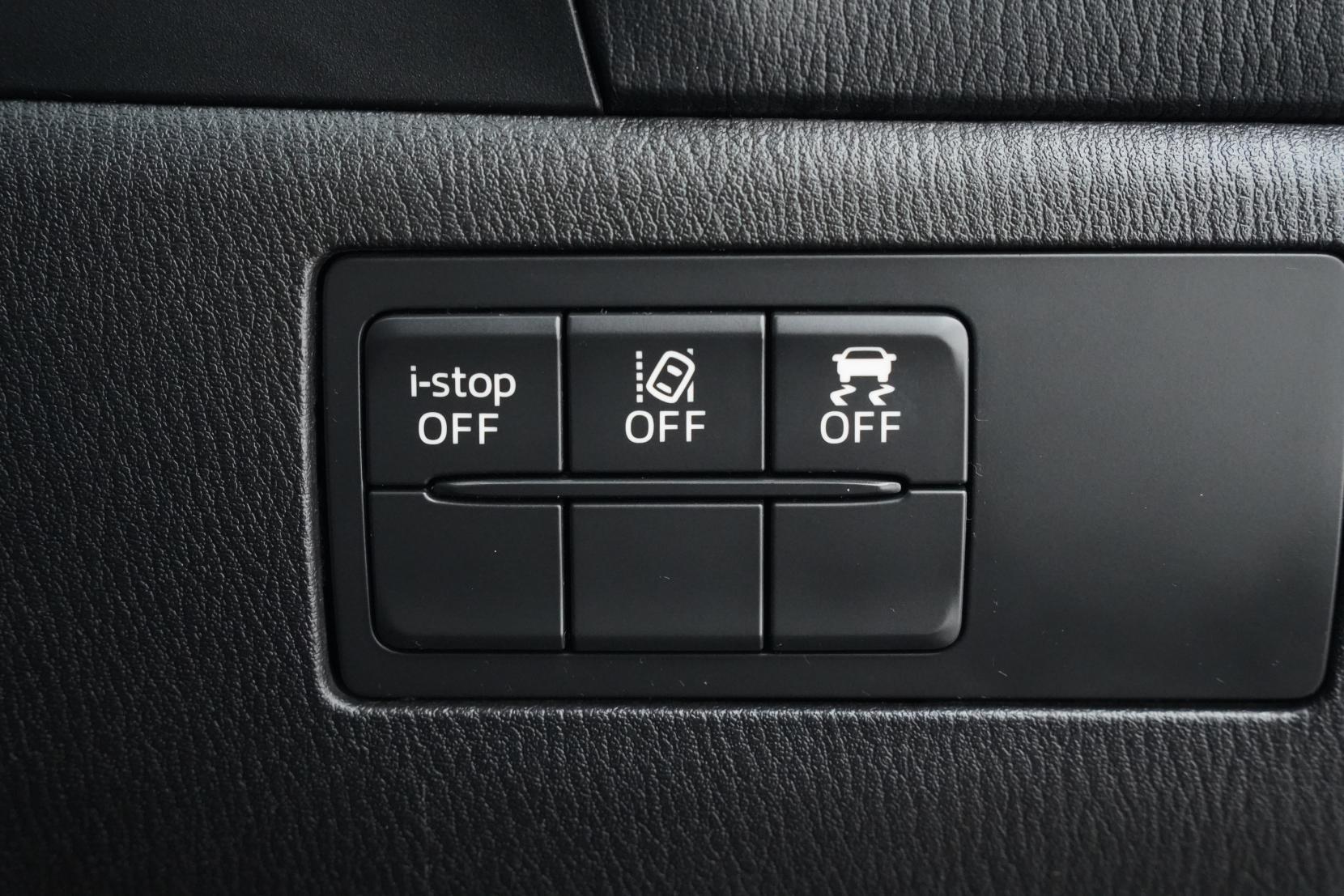 Mazda Axela 1.5 SPORT 15S