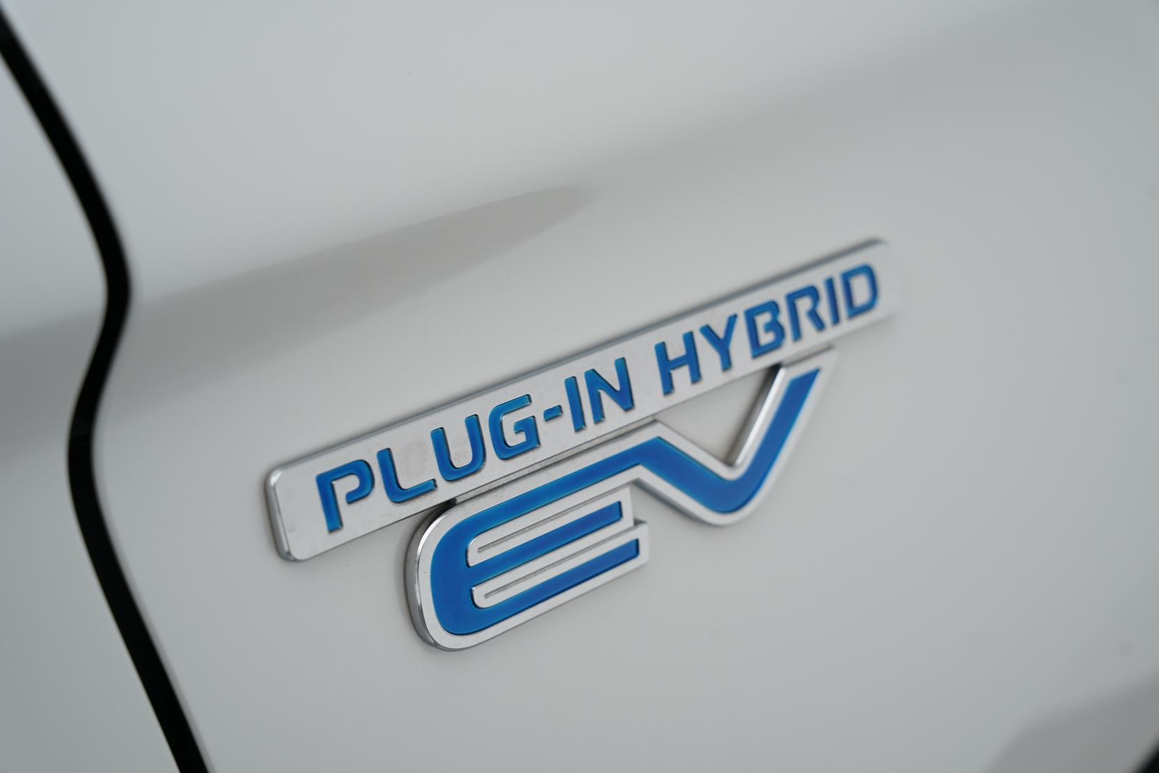 Mitsubishi Outlander 2.4 PHEV PHEV G 4wd Facelift Model
