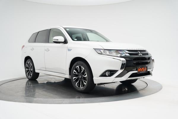 Mitsubishi Outlander 2.4 PHEV PHEV G 4wd Facelift Model