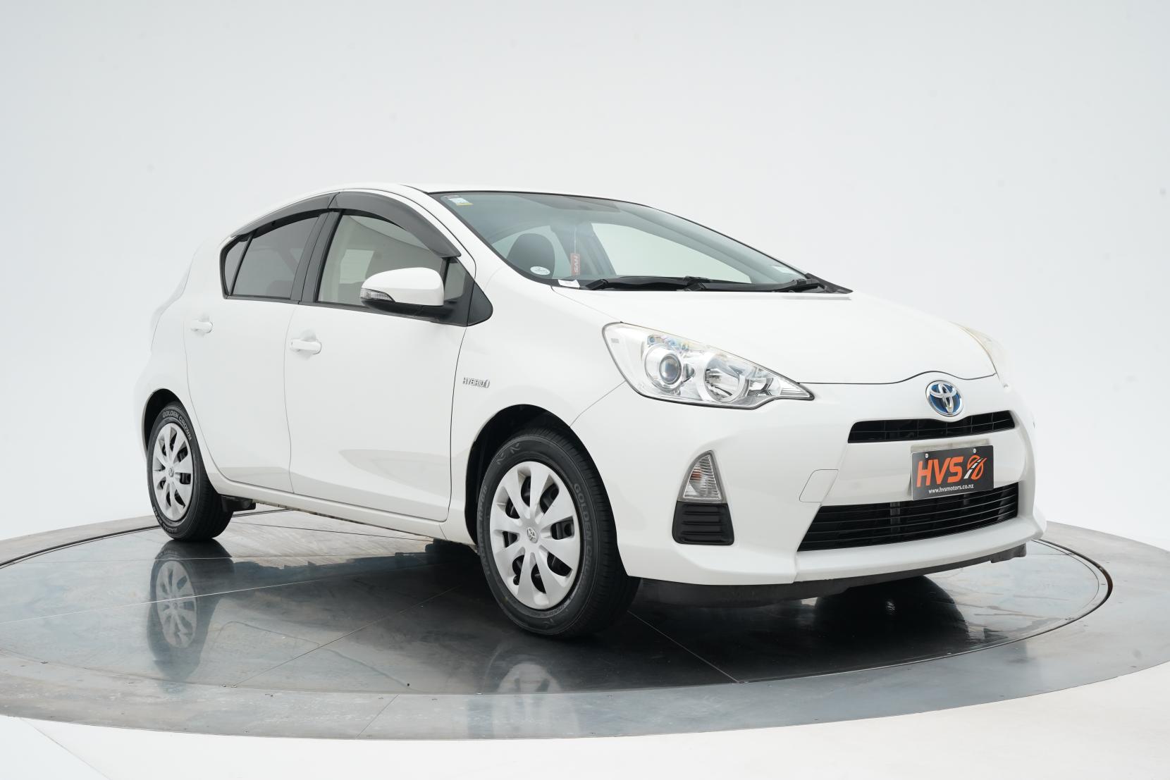 Toyota Aqua 1.5 S Push Start