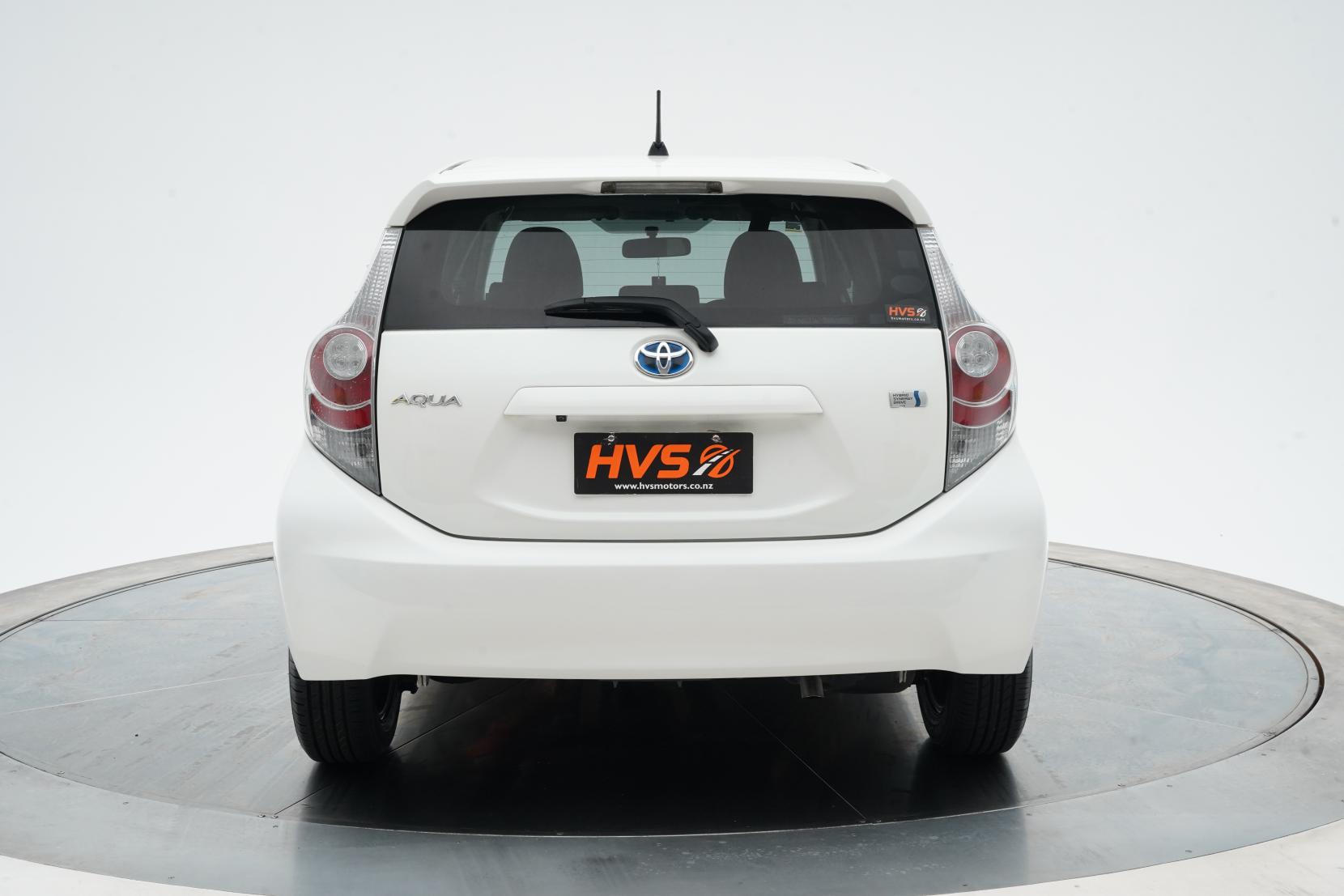 Toyota Aqua 1.5 S Push Start