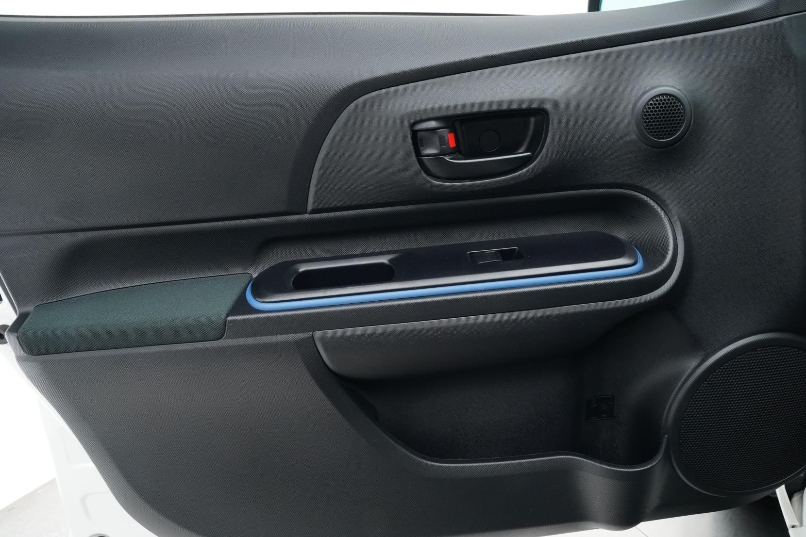 Toyota Aqua 1.5 S Push Start