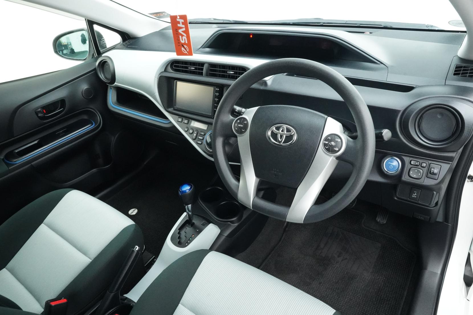 Toyota Aqua 1.5 S Push Start