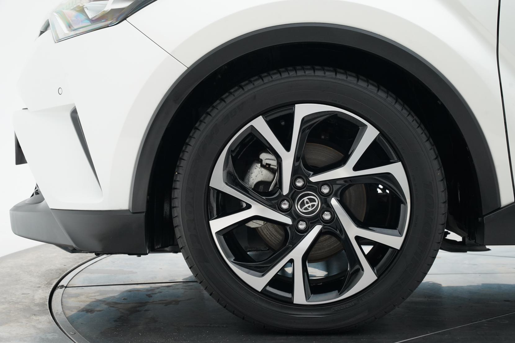 Toyota C-HR 1.8 G Hybrid