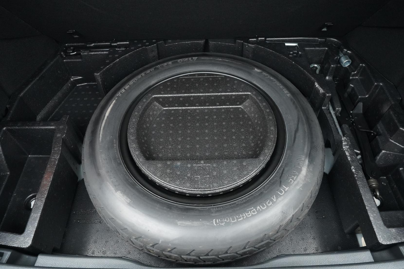 Toyota C-HR 1.8 G Hybrid