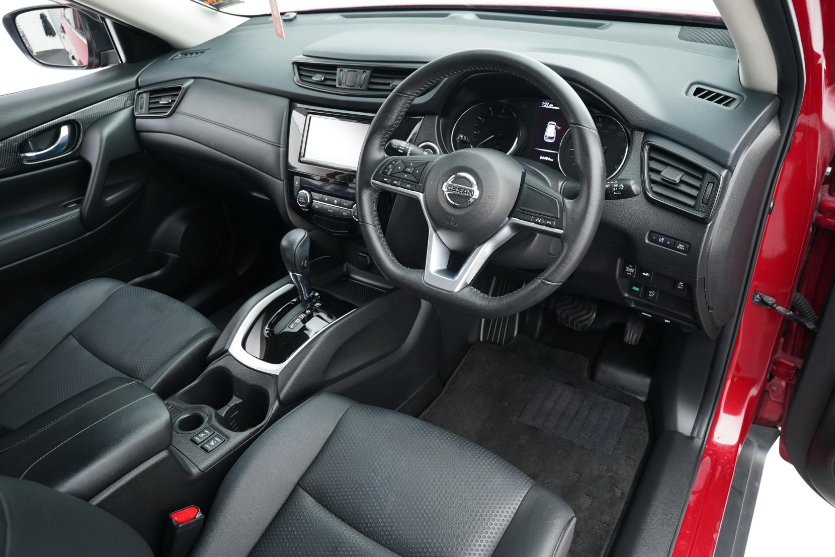 Nissan X-TRAIL 2.0 20X 2WD 5 Seater