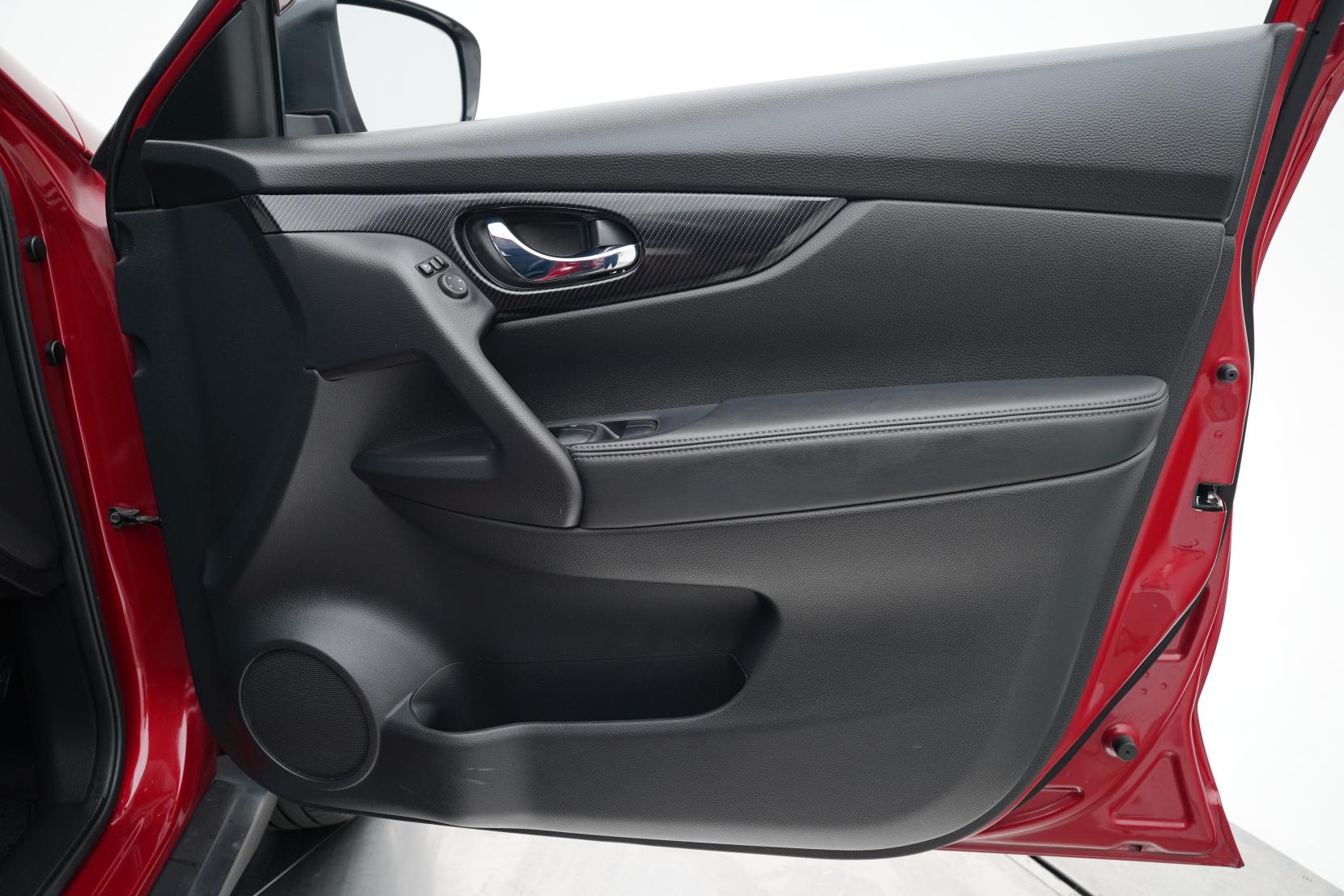 Nissan X-TRAIL 2.0 20X 2WD 5 Seater