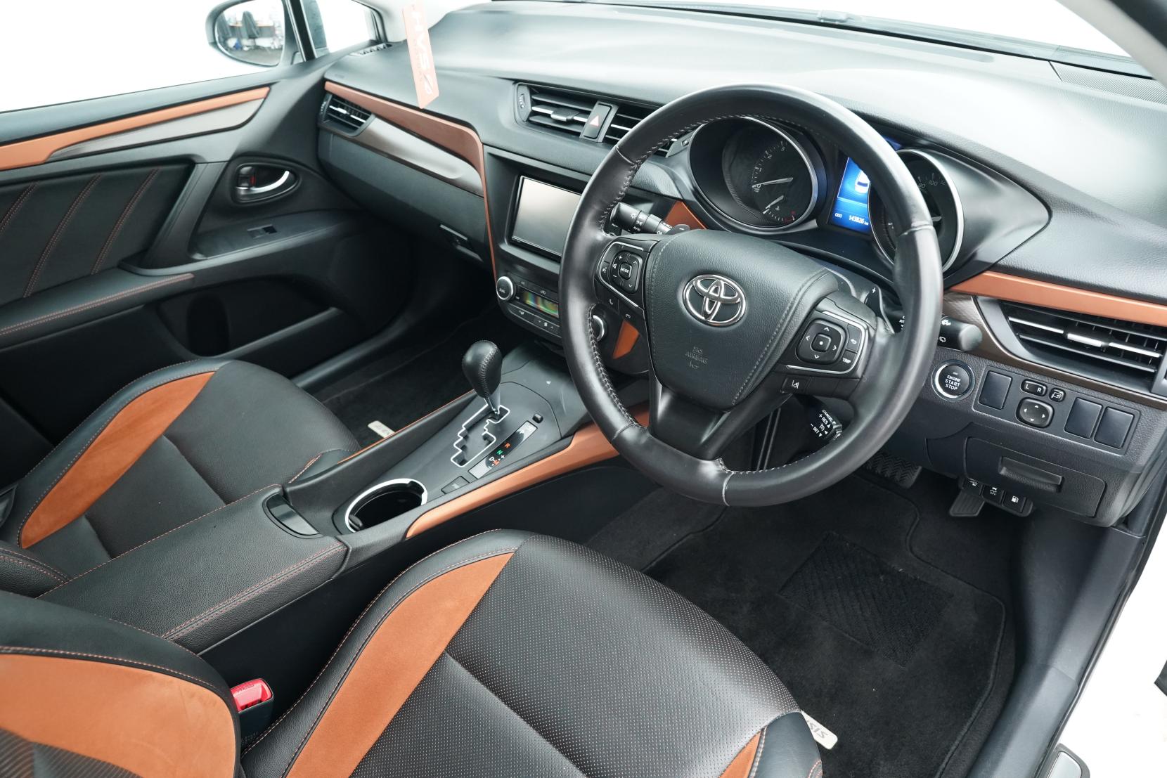 Toyota Avensis 2.0 WAGON Wagon Li Cruise Control