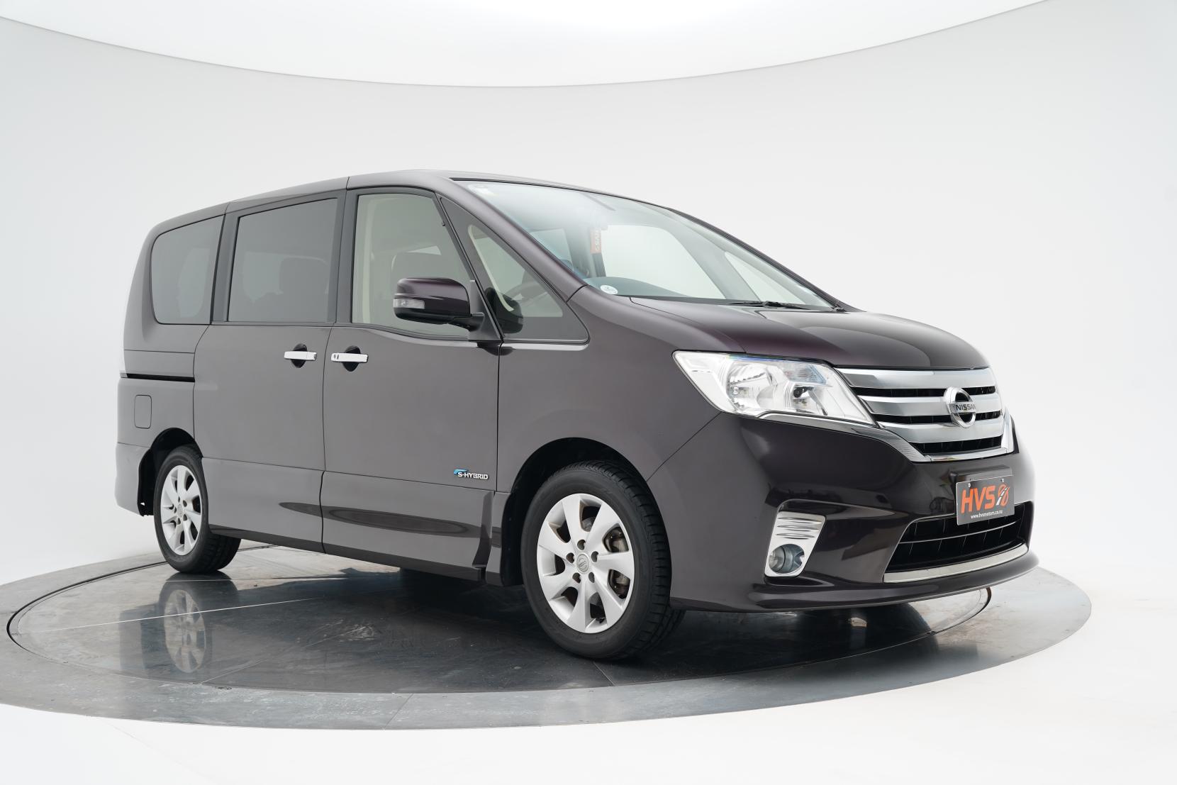 Nissan Serena (1991 – present) 2.0 Hybrid Highway Star 8seats