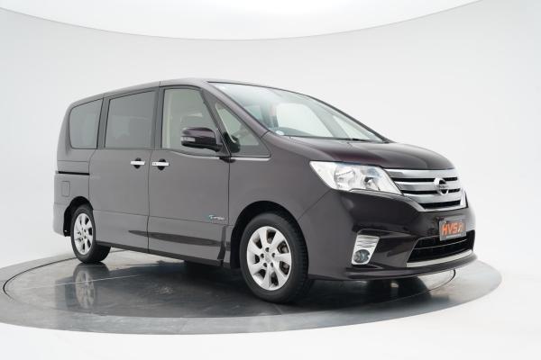 Nissan Serena (1991 – present) 2.0 Hybrid Highway Star 8seats