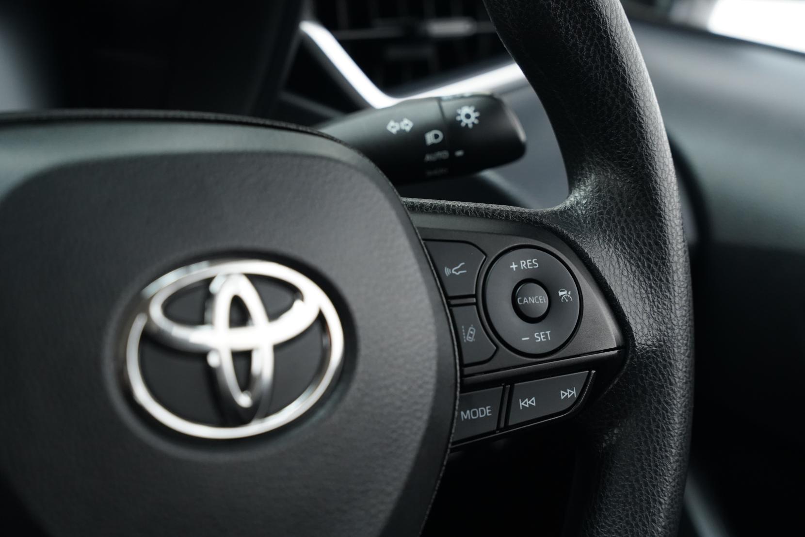 Toyota Corolla 1.8 Touring Hybrid 4wd G-X