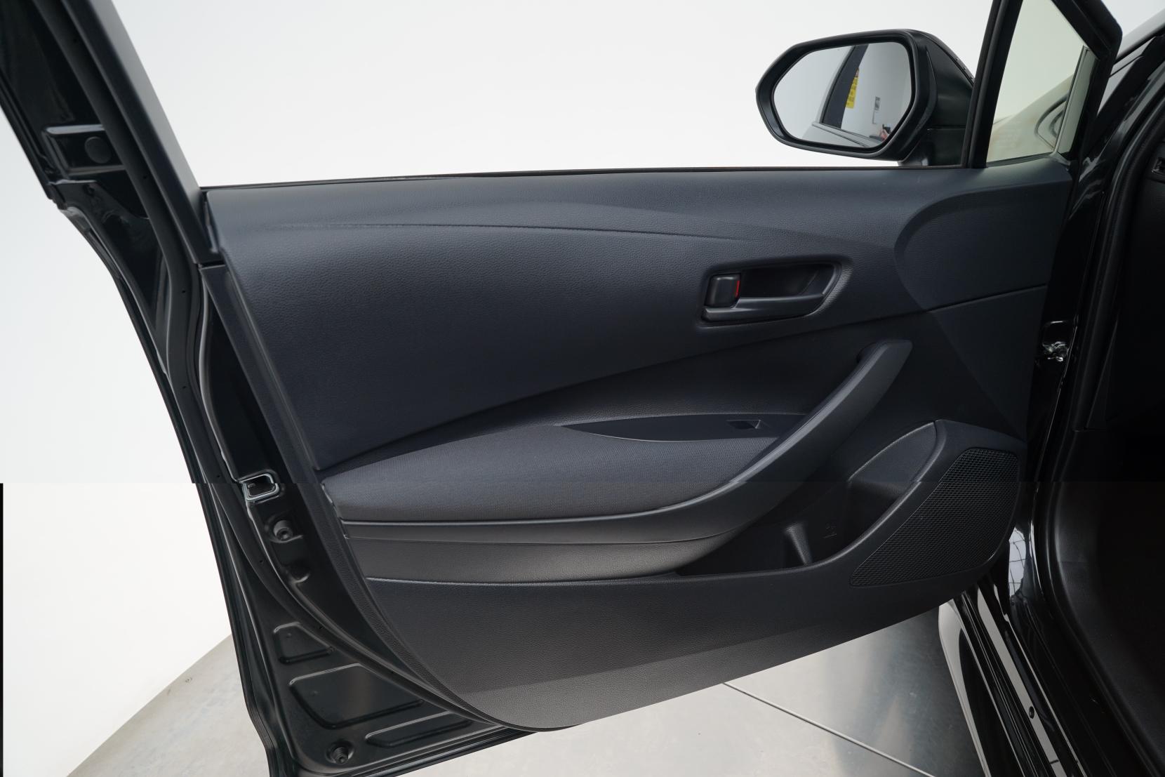 Toyota Corolla 1.8 Touring Hybrid 4wd G-X