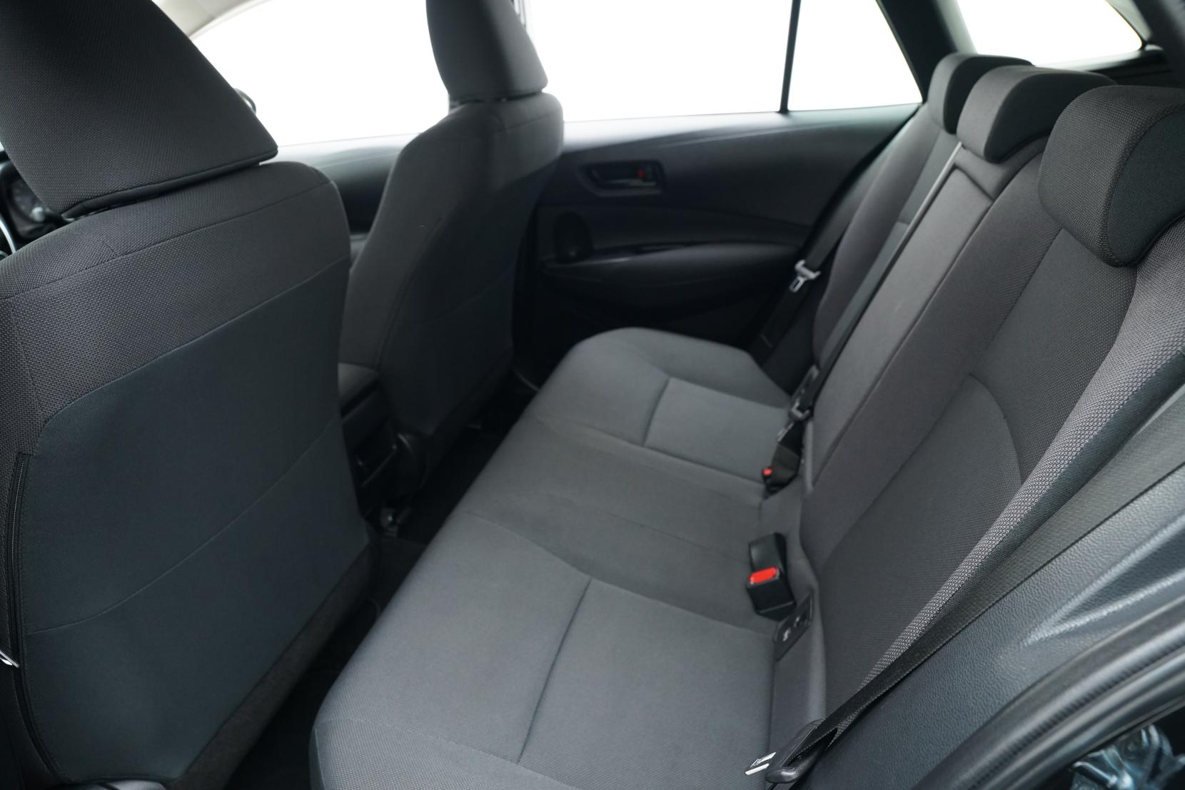 Toyota Corolla 1.8 Touring Hybrid 4wd G-X