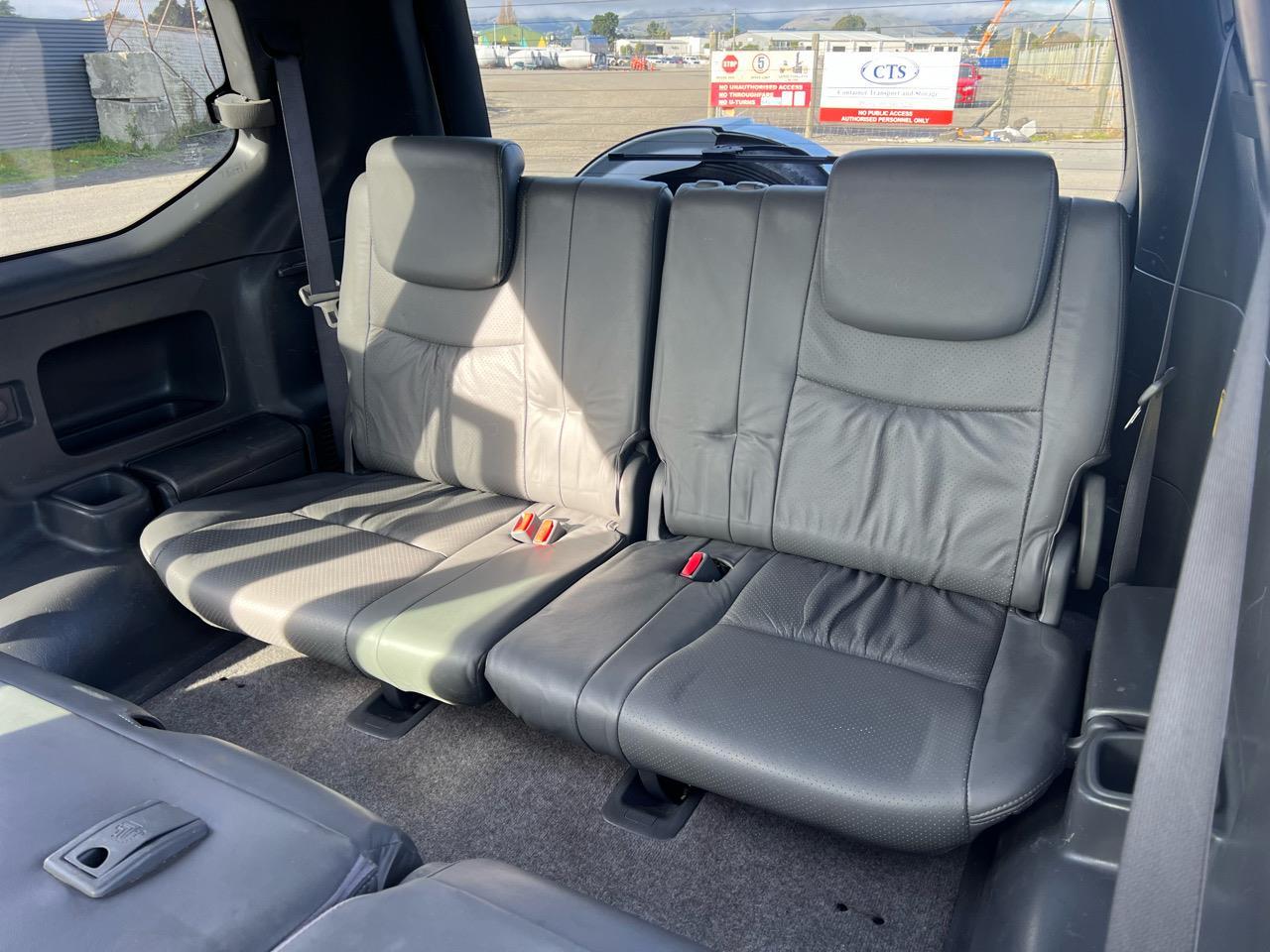 Toyota Land Cruiser Prado 3.0 VX 8 Seater 1KZ 3.0TD