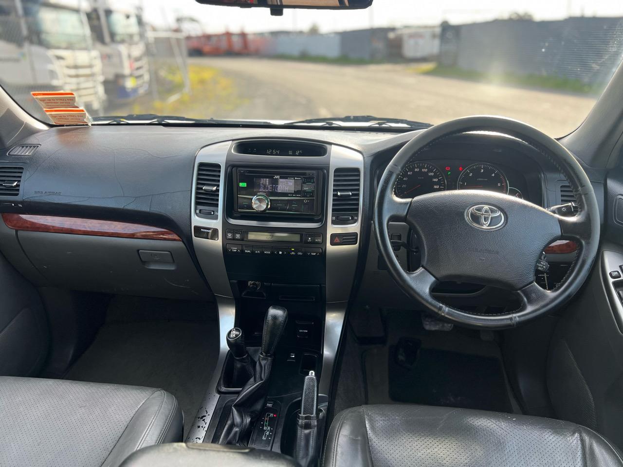 Toyota Land Cruiser Prado 3.0 VX 8 Seater 1KZ 3.0TD