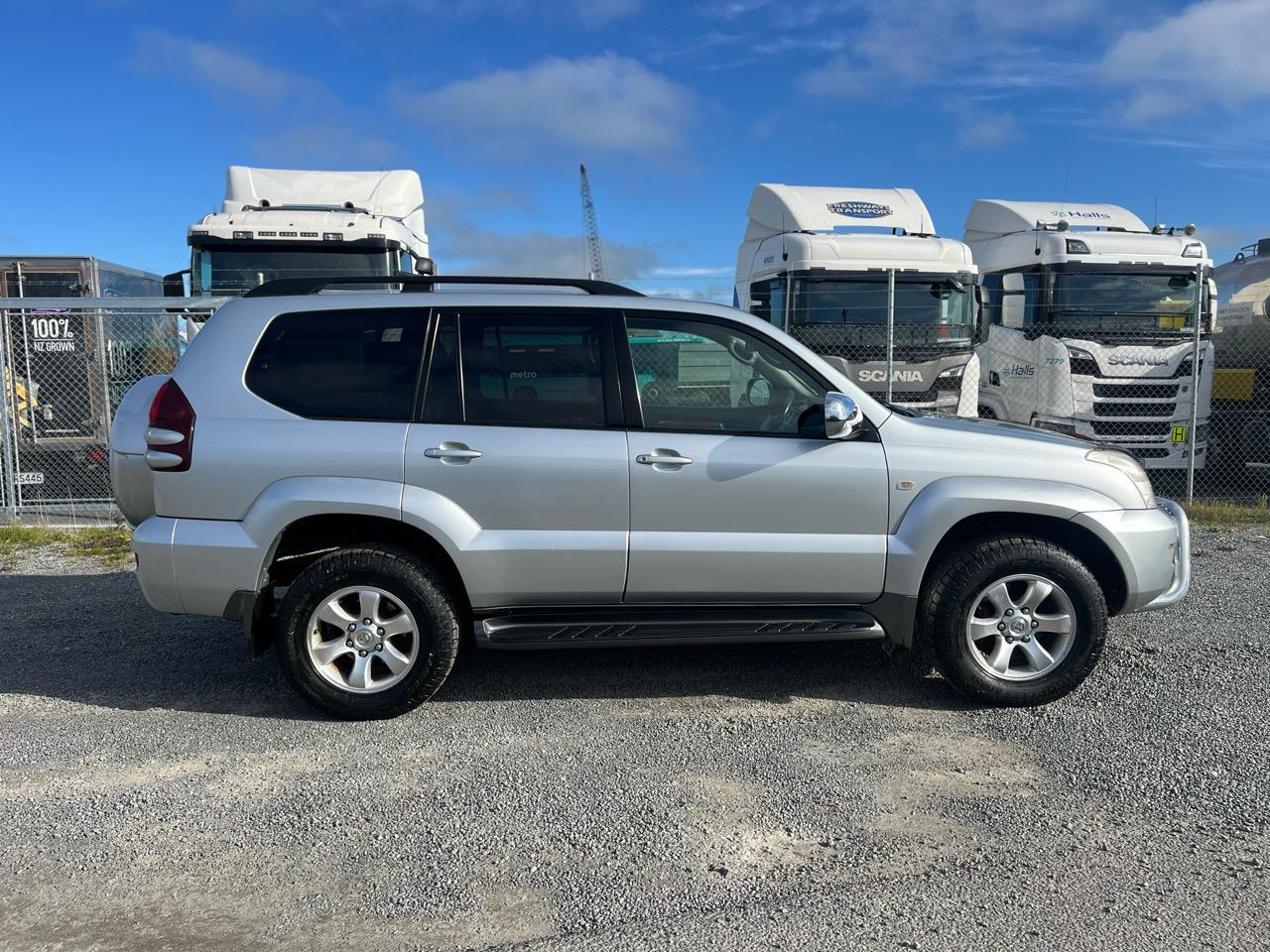 Toyota Land Cruiser Prado 3.0 VX 8 Seater 1KZ 3.0TD