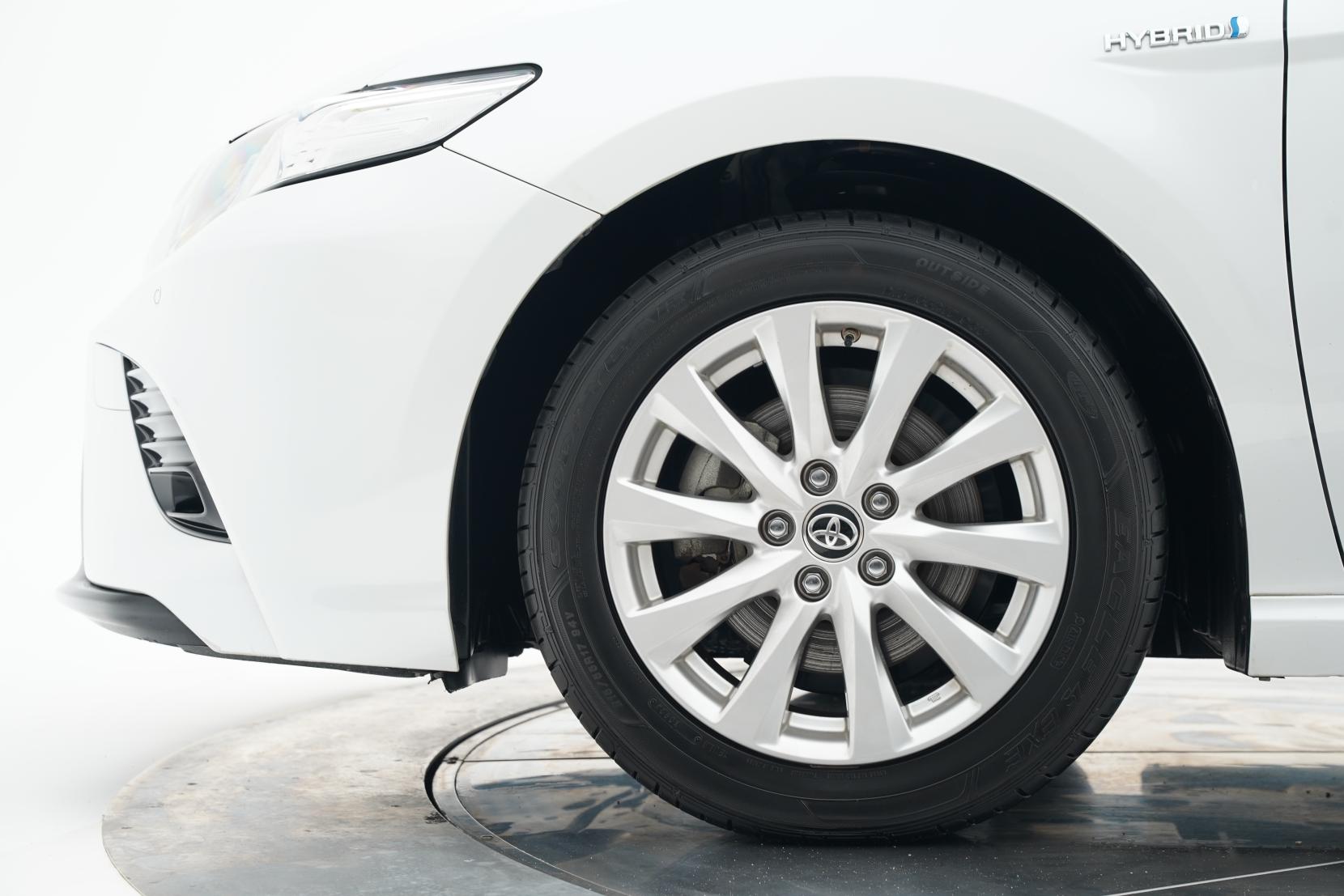 Toyota Camry 2.5 WS Hybrid