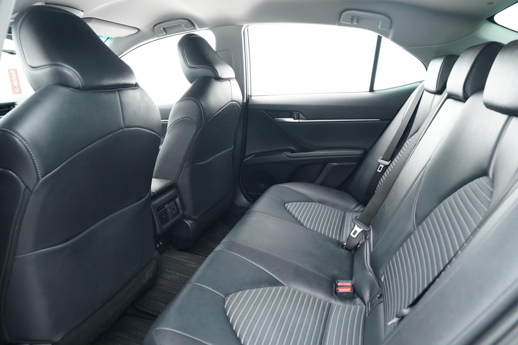 Toyota Camry 2.5 WS Hybrid