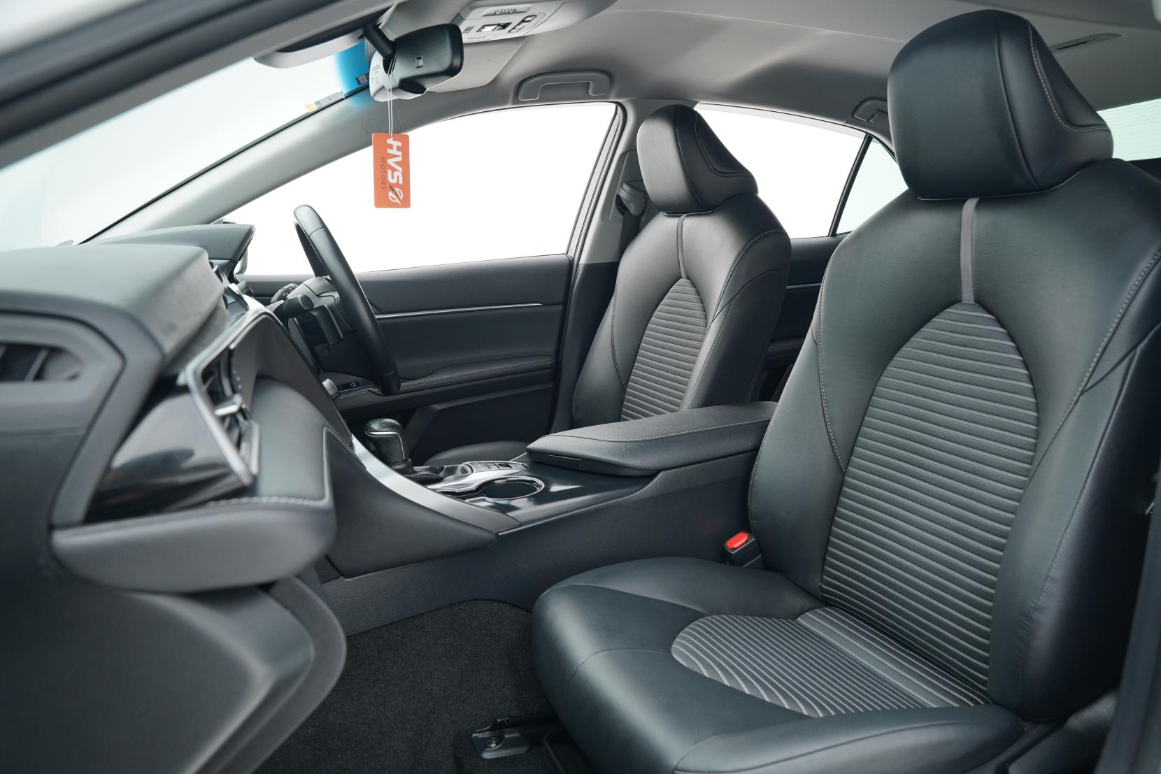 Toyota Camry 2.5 WS Hybrid