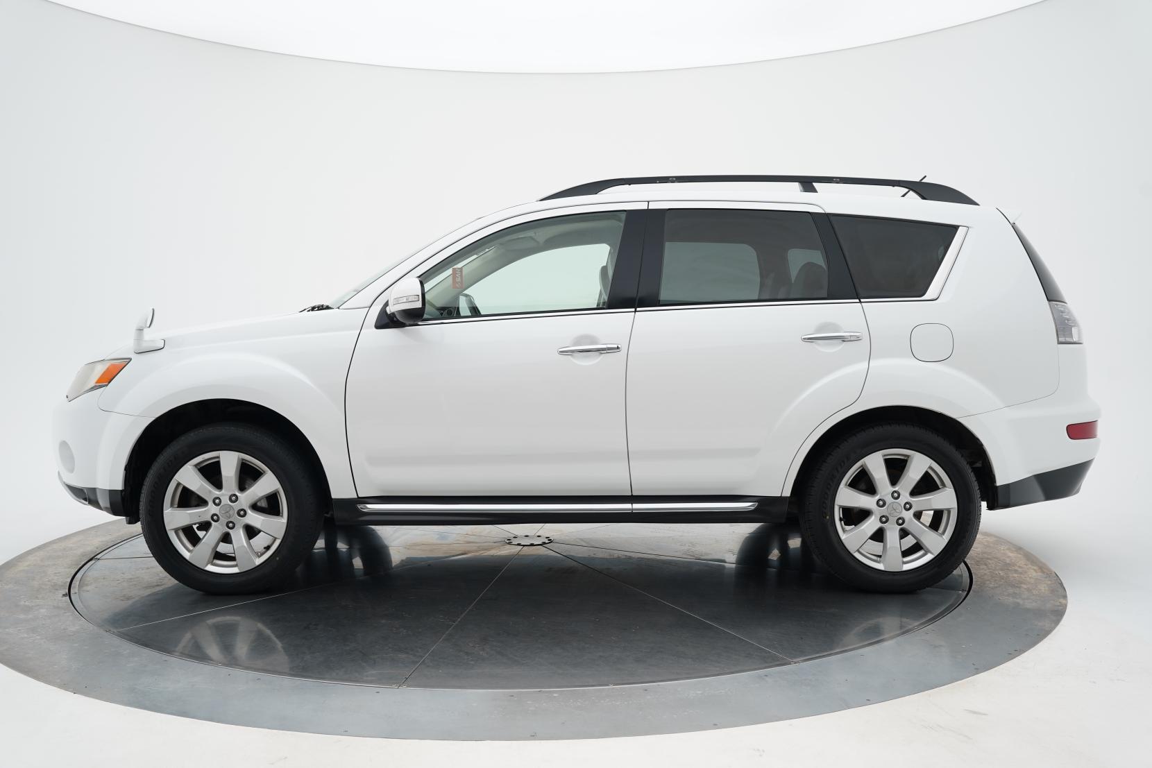 Mitsubishi Outlander 2.4 24G 4WD 7 Seater