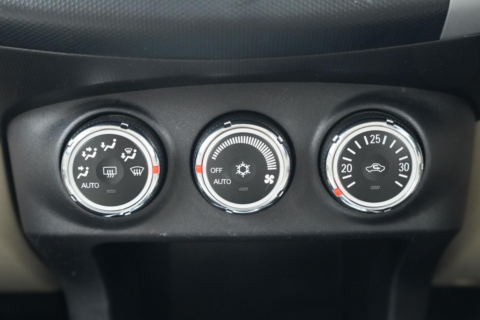 Mitsubishi Outlander 2.4 24G 4WD 7 Seater