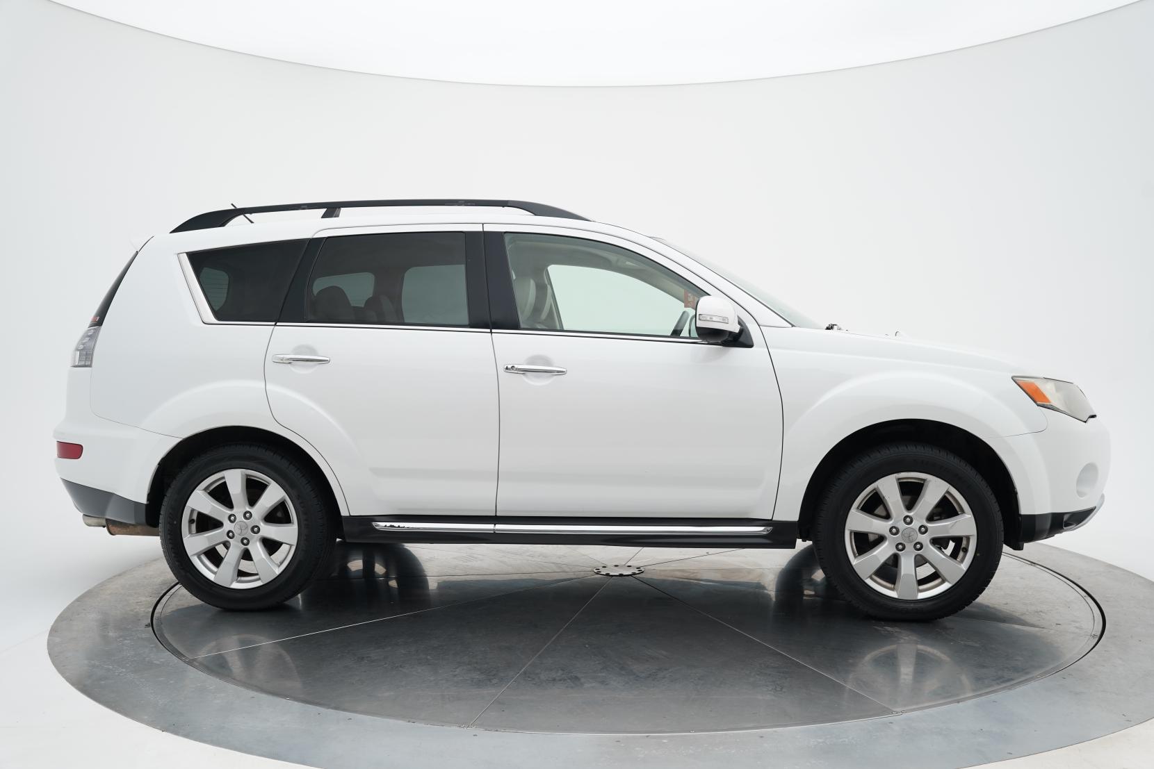 Mitsubishi Outlander 2.4 24G 4WD 7 Seater