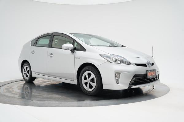 Toyota Prius 1.8 S
