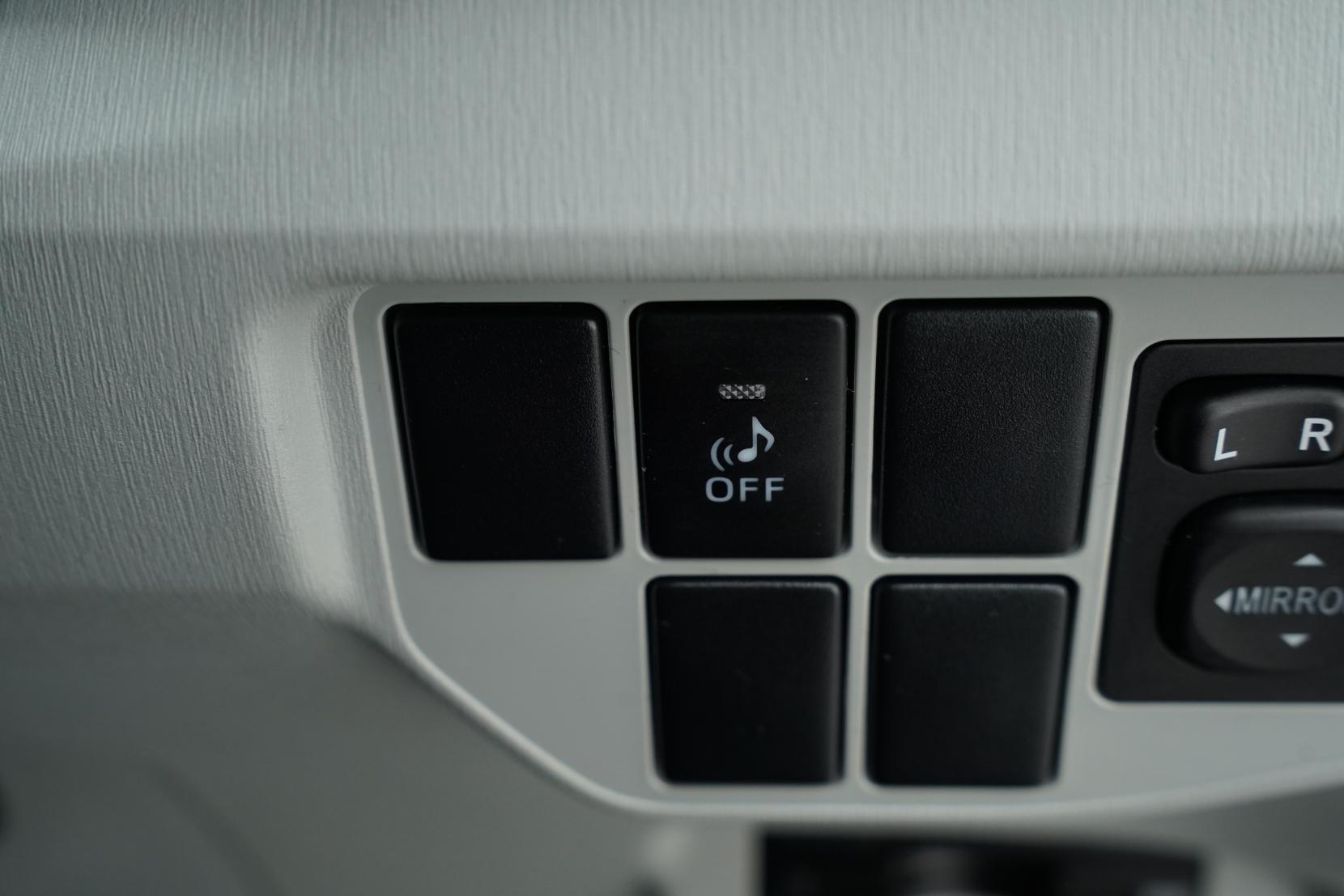 Toyota Prius 1.8 S