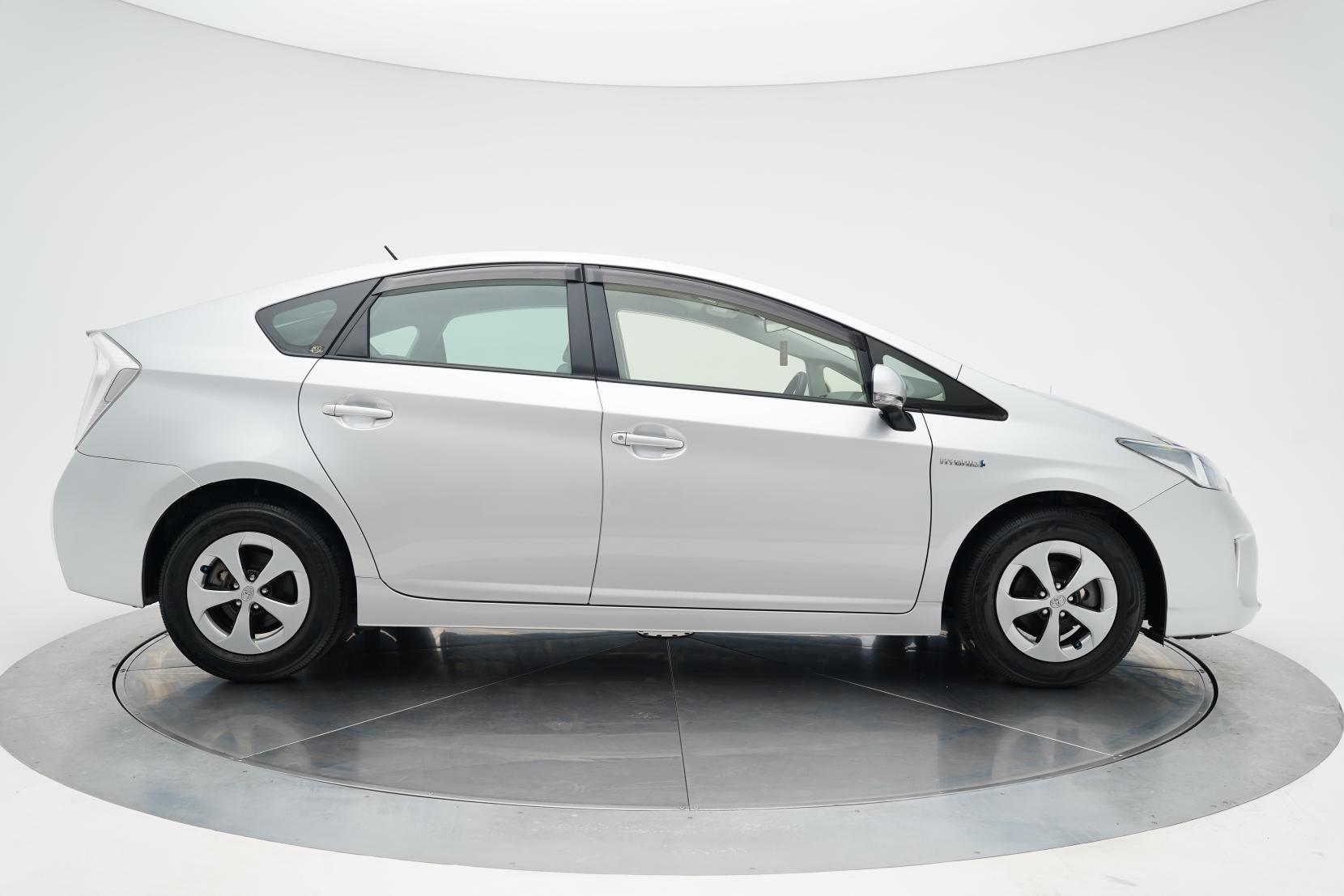 Toyota Prius 1.8 S