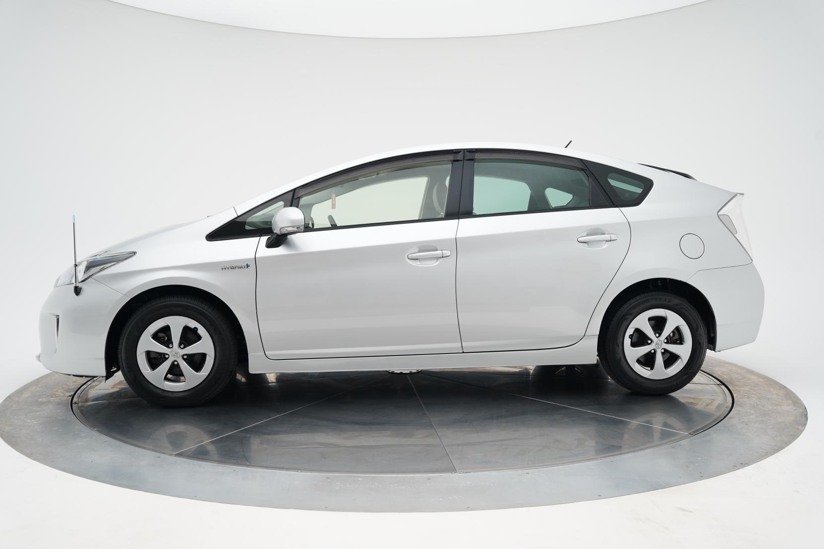 Toyota Prius 1.8 S
