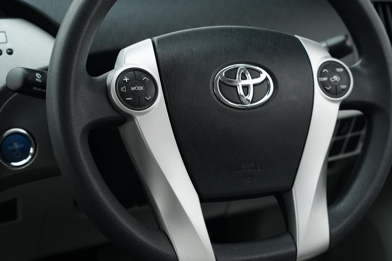 Toyota Prius 1.8 S
