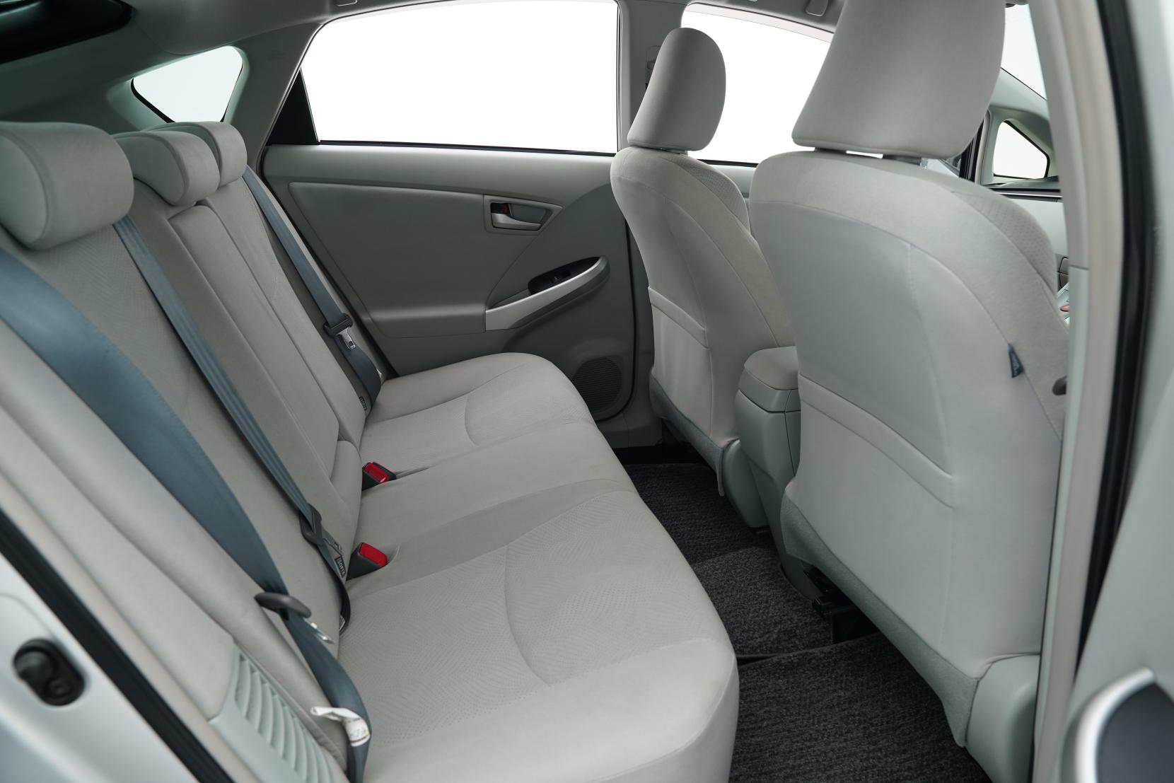 Toyota Prius 1.8 S