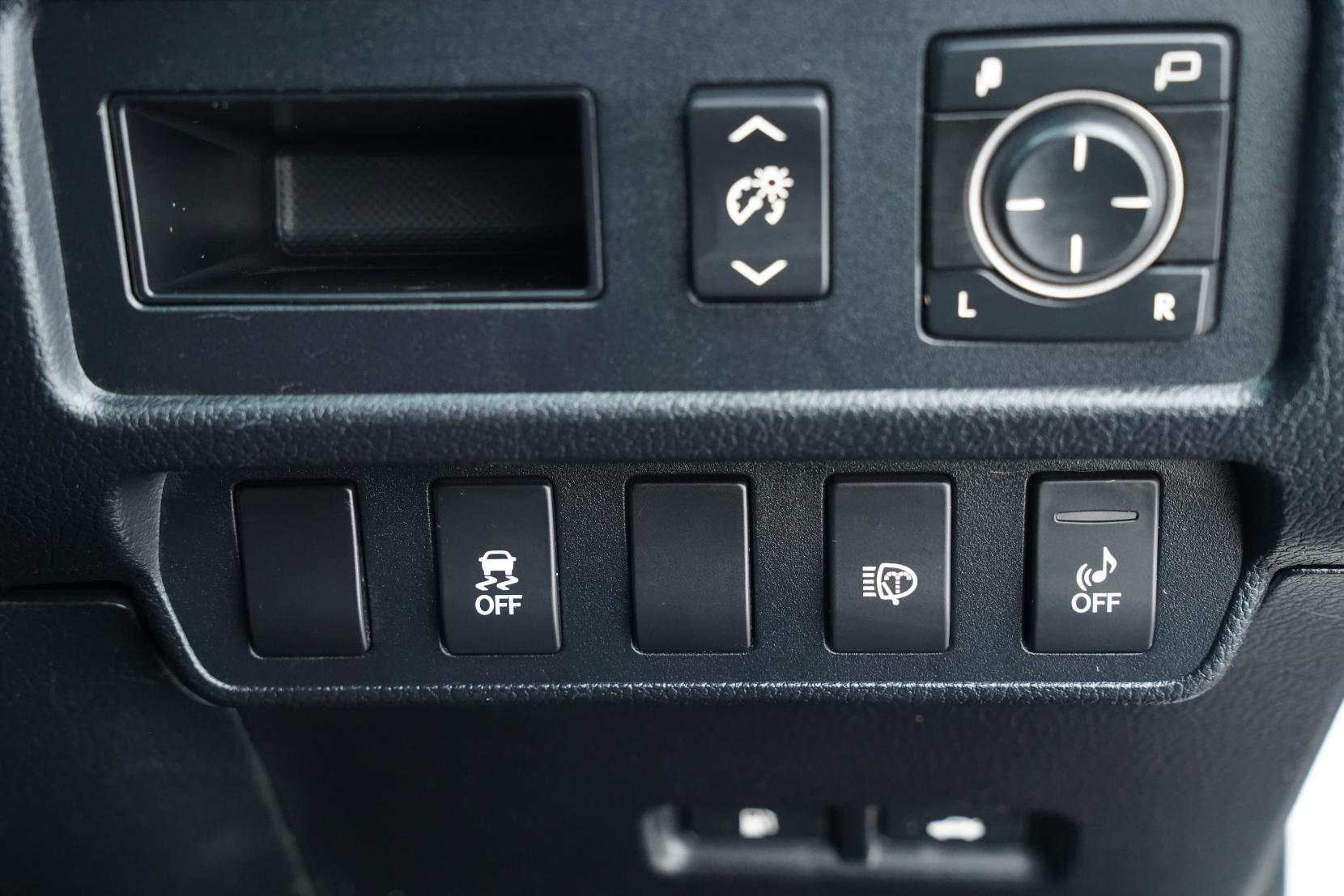 Lexus HS 2.4 HYBRID Hybrid Version S