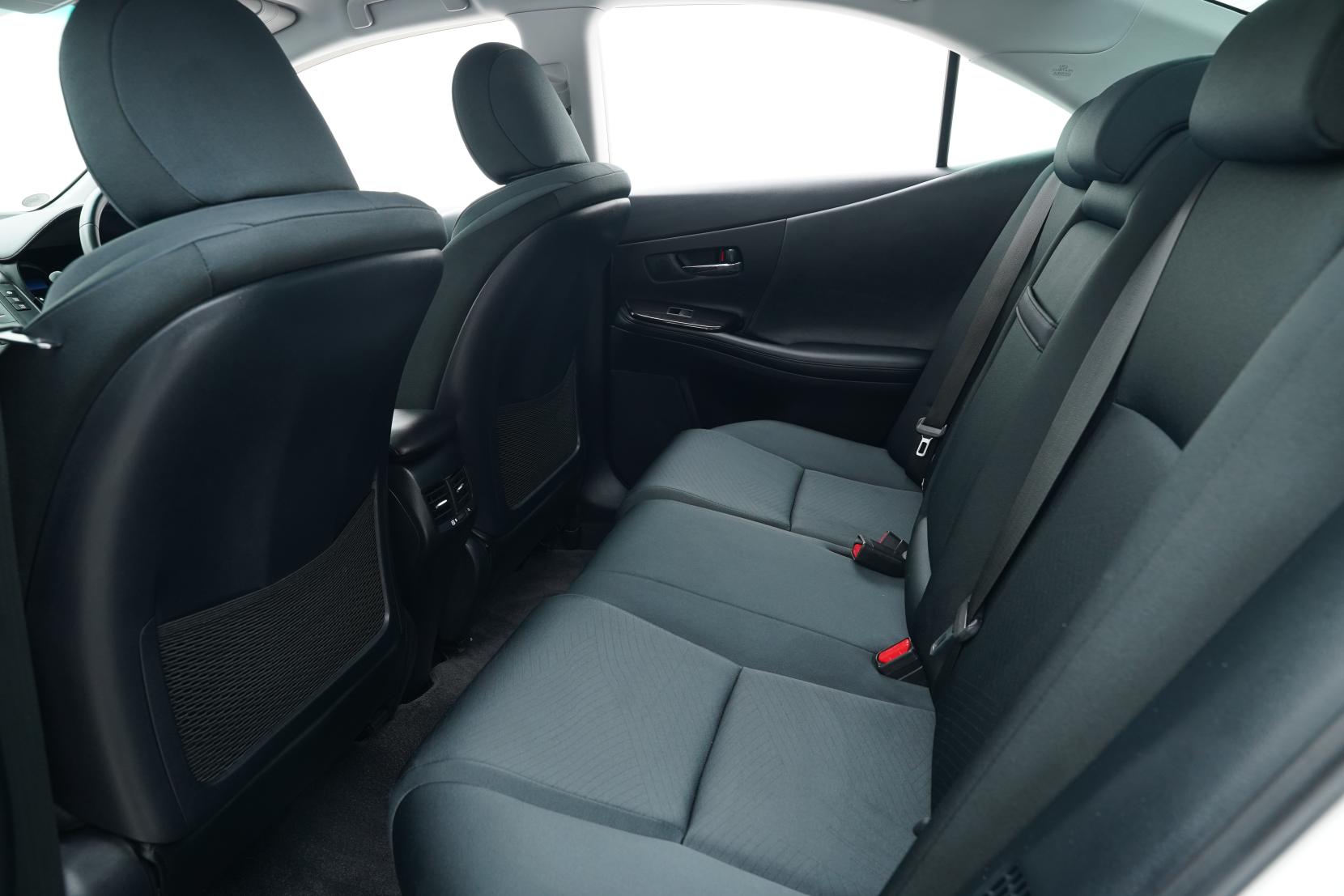 Lexus HS 2.4 HYBRID Hybrid Version S