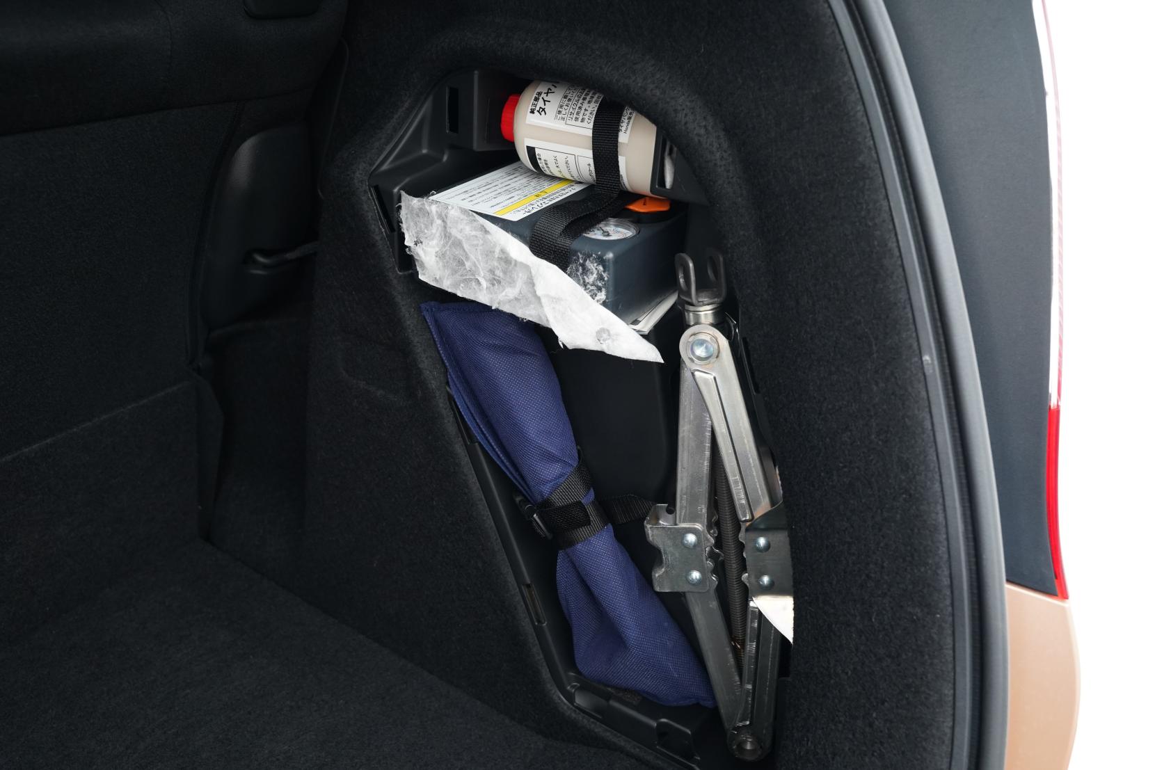 Honda Fit 1.5 ARIA HYBRID F PACKAGE