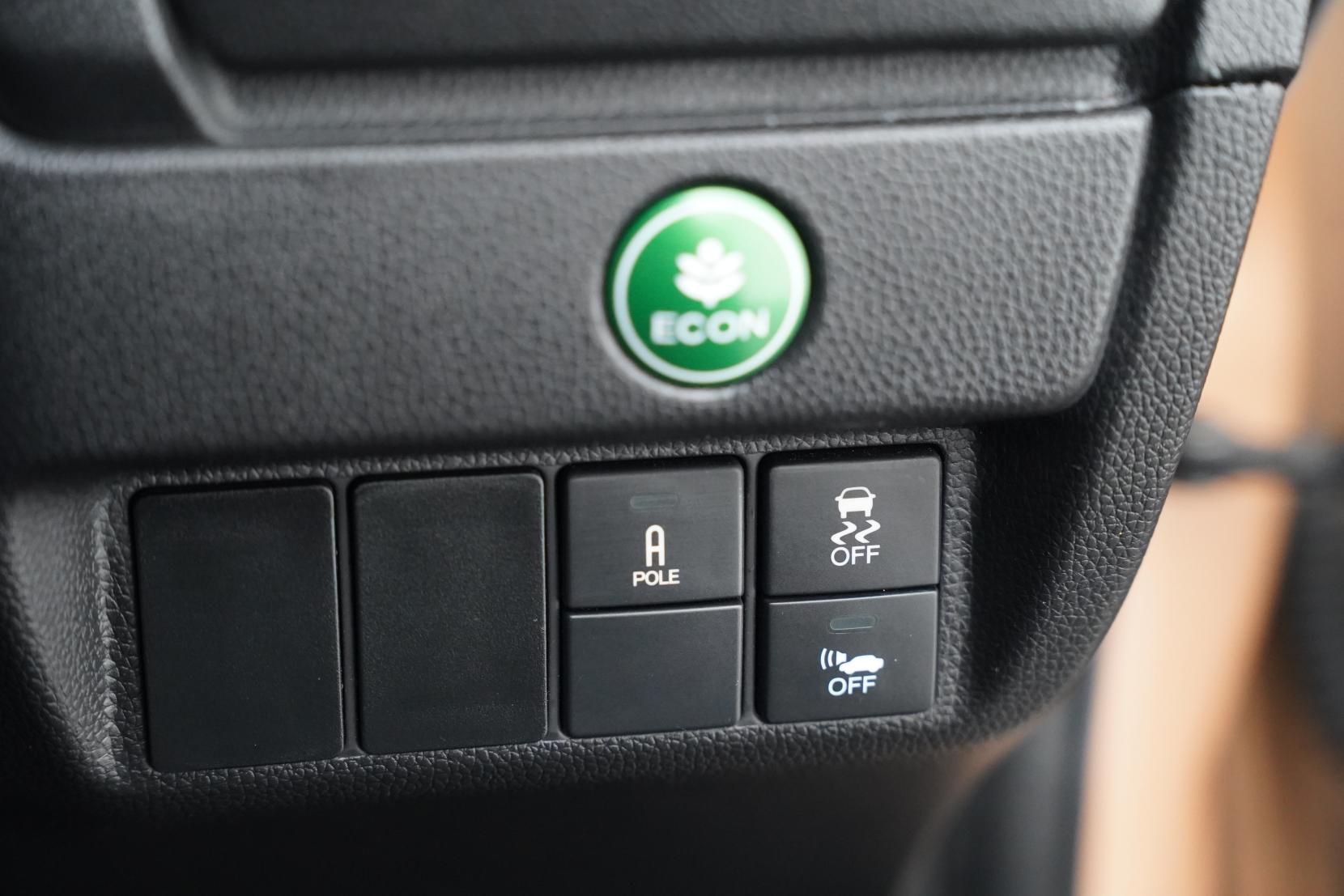 Honda Fit 1.5 ARIA HYBRID F PACKAGE