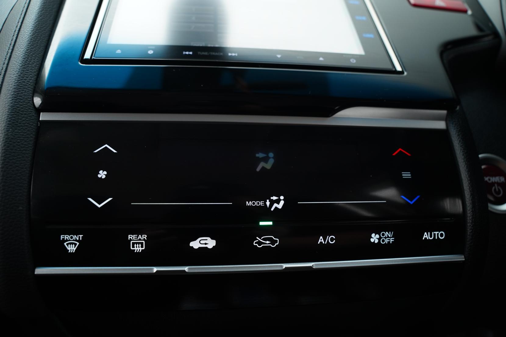 Honda Fit 1.5 ARIA HYBRID F PACKAGE