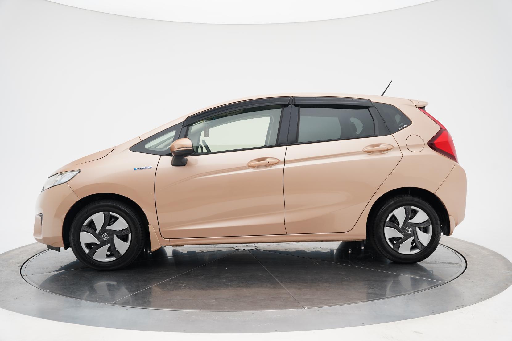 Honda Fit 1.5 ARIA HYBRID F PACKAGE