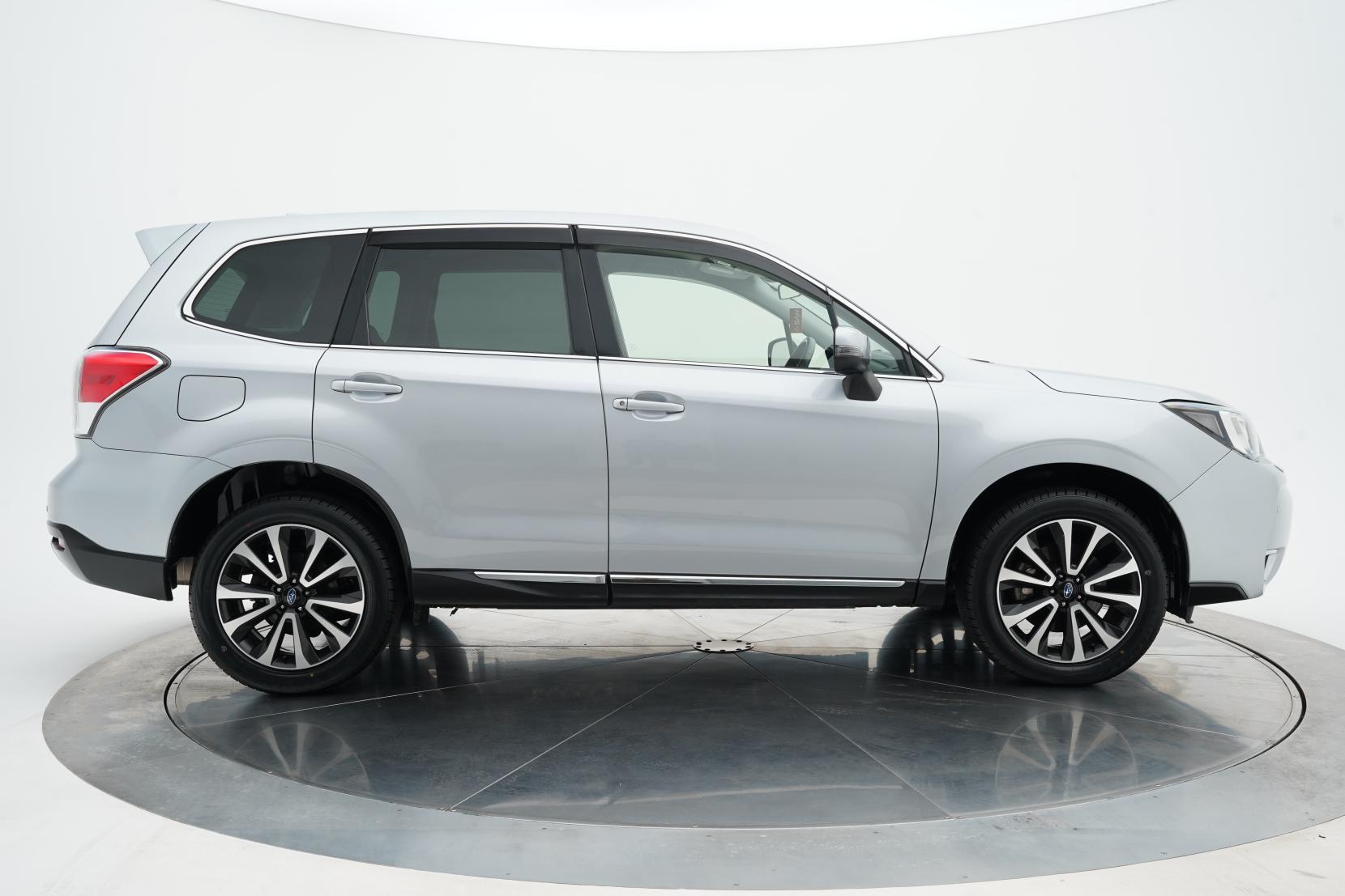 Subaru Forester 2.0 2.0XT EYESIGHT 4WD