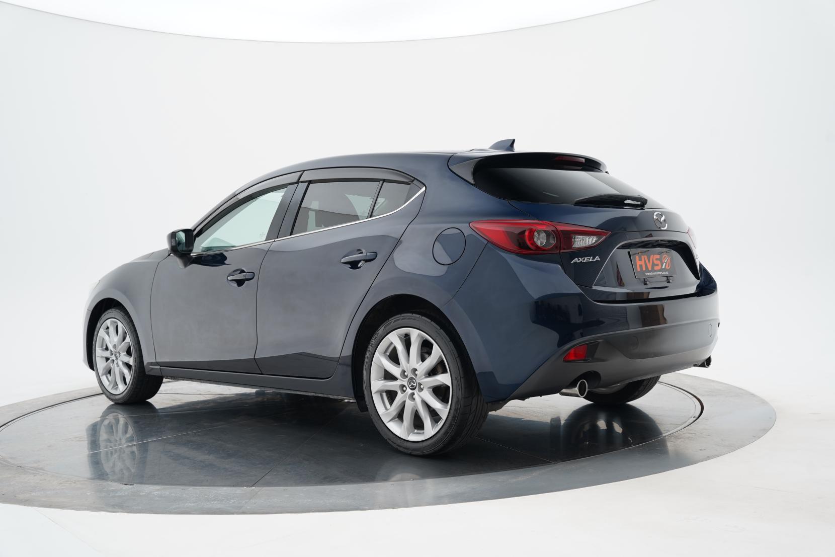 Mazda Axela 2.0 SPORT 20S TOURING